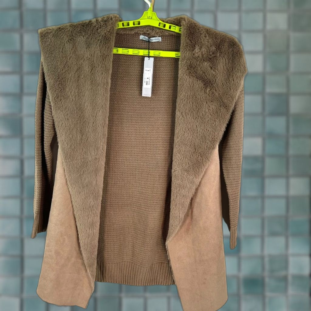 Vintage Vintage Arianna by Howards Women's XL Cardigan Sweater Open Front Faux Fur Collar Brown Size XL / US 12-14 / IT 48-50 - 1 Thumbnail