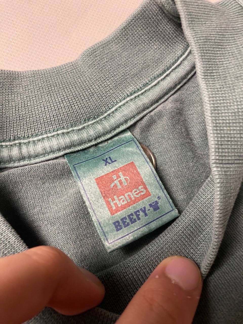 Hanes Vintage Rare T-Shirt 80'-90's Size US XL / EU 56 / 4 - 2 Thumbnail