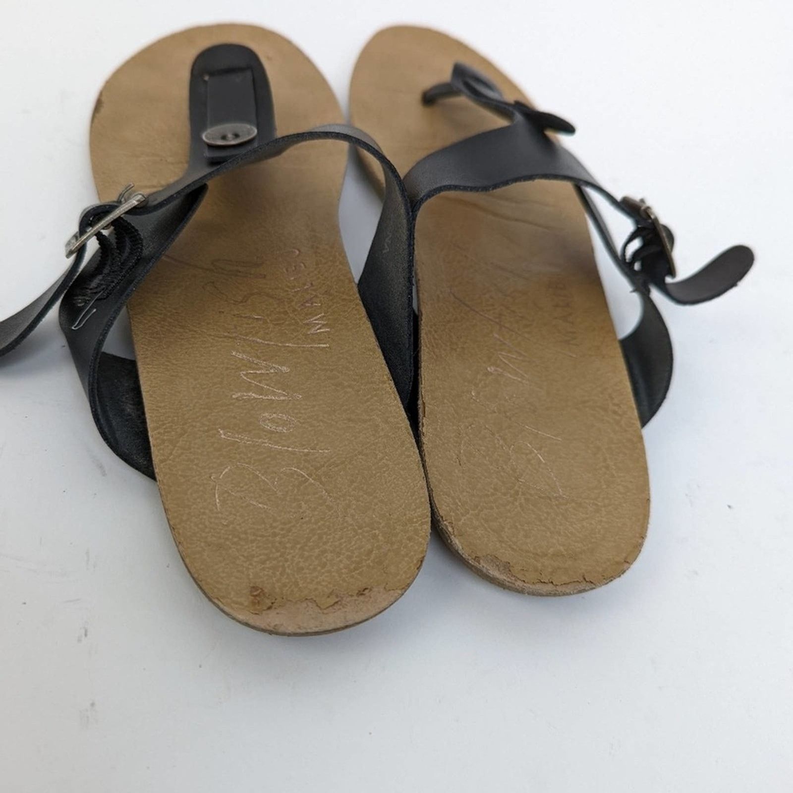 Designer Blowfish Black Wide T-Strap Thong Sandals - 8 Size US 8 / IT 38 - 9 Thumbnail