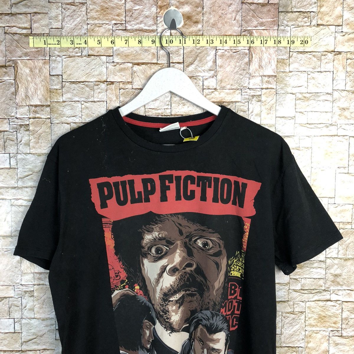 Band Tees DLL Pulp fiction movie TEE Quentin Tarentino tee #A277 Size US M / EU 48-50 / 2 - 2 Thumbnail