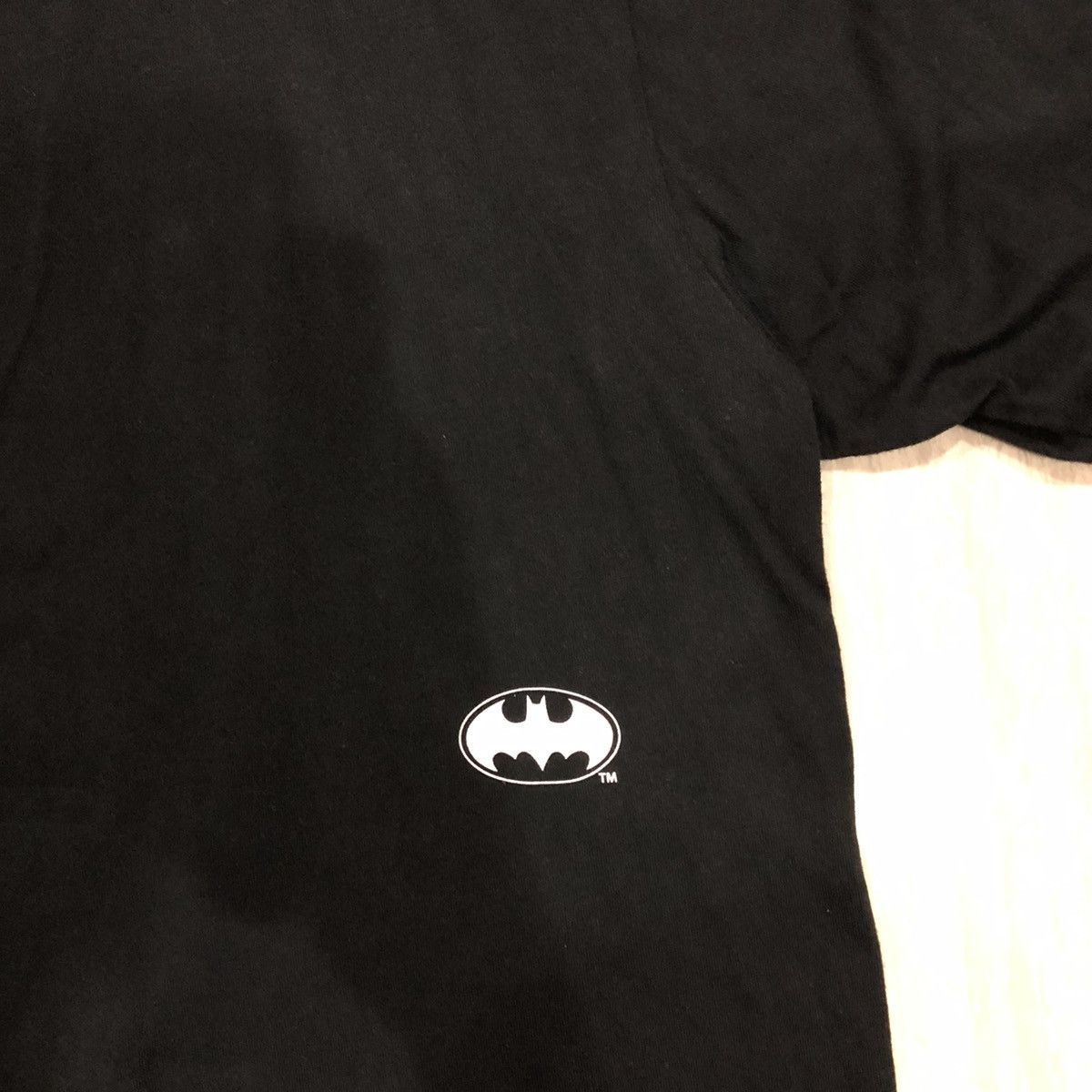 DC Comics LIMITED BATMAN by DC x JEAN-MICHEL BASQUIAT x UNIQLO Size US M / EU 48-50 / 2 - 2 Thumbnail