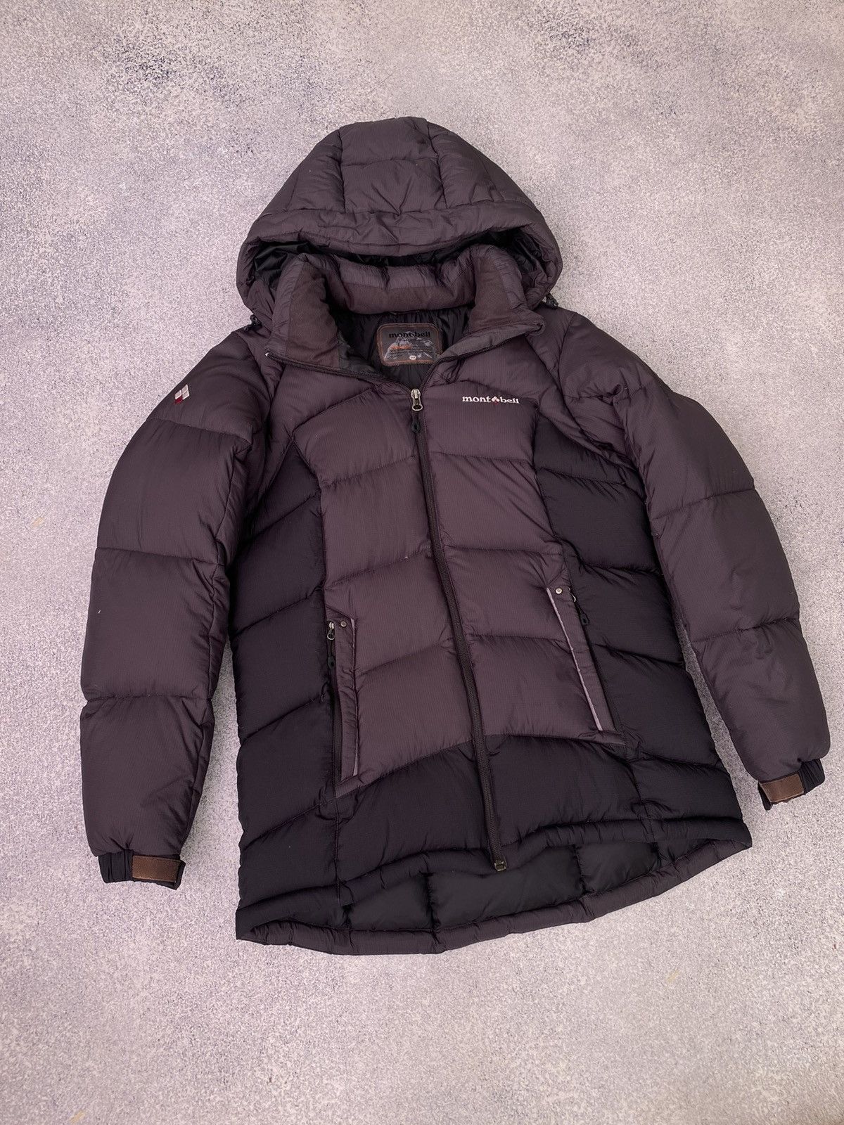 Montbell × Vintage Vintage Montbell Puffer Bordeaux Jacket Size US M / EU 48-50 / 2 - 10 Thumbnail