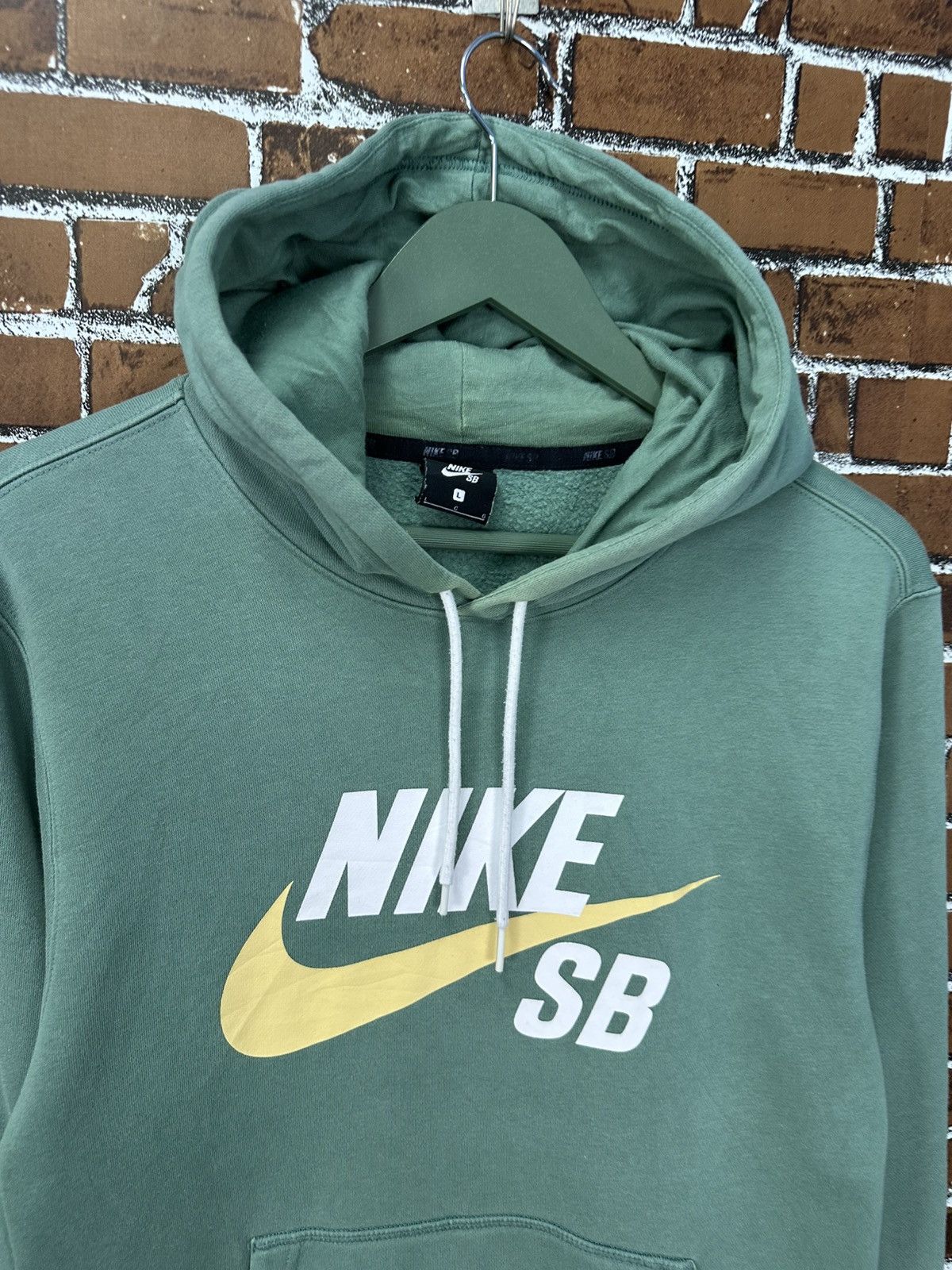 Nike Nike SB Nice Green Sunfaded Y2k Hoodie Z317 Size US L / EU 52-54 / 3 - 3 Thumbnail