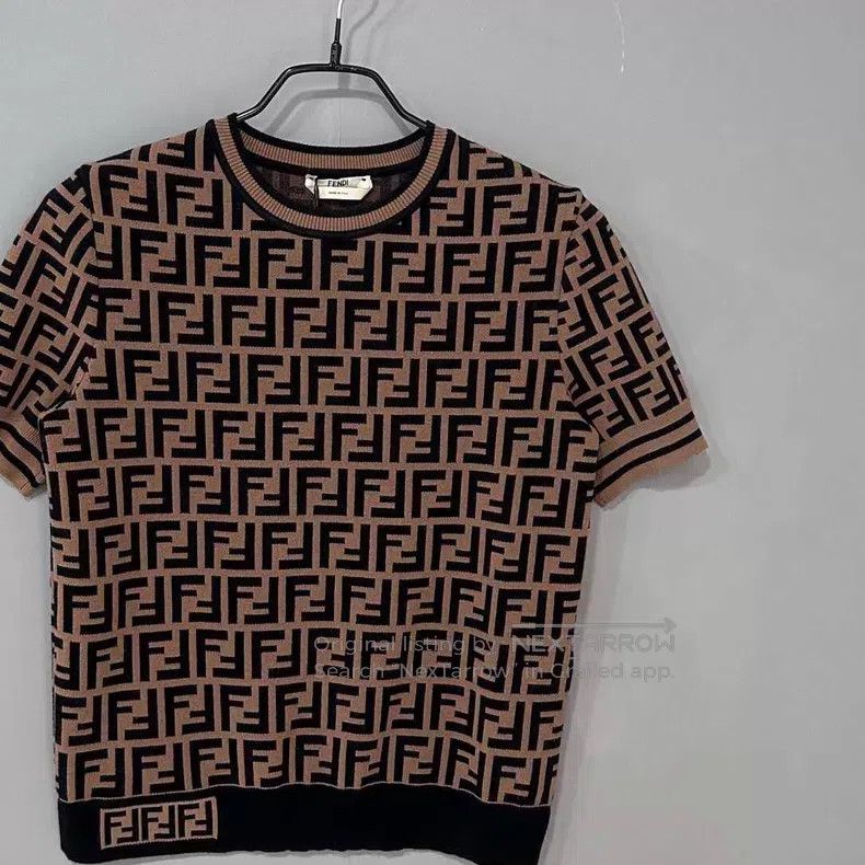 Fendi Fendi Monogram Knit Short Sleeve Size XS / US 0-2 / IT 36-38 - 2 Thumbnail