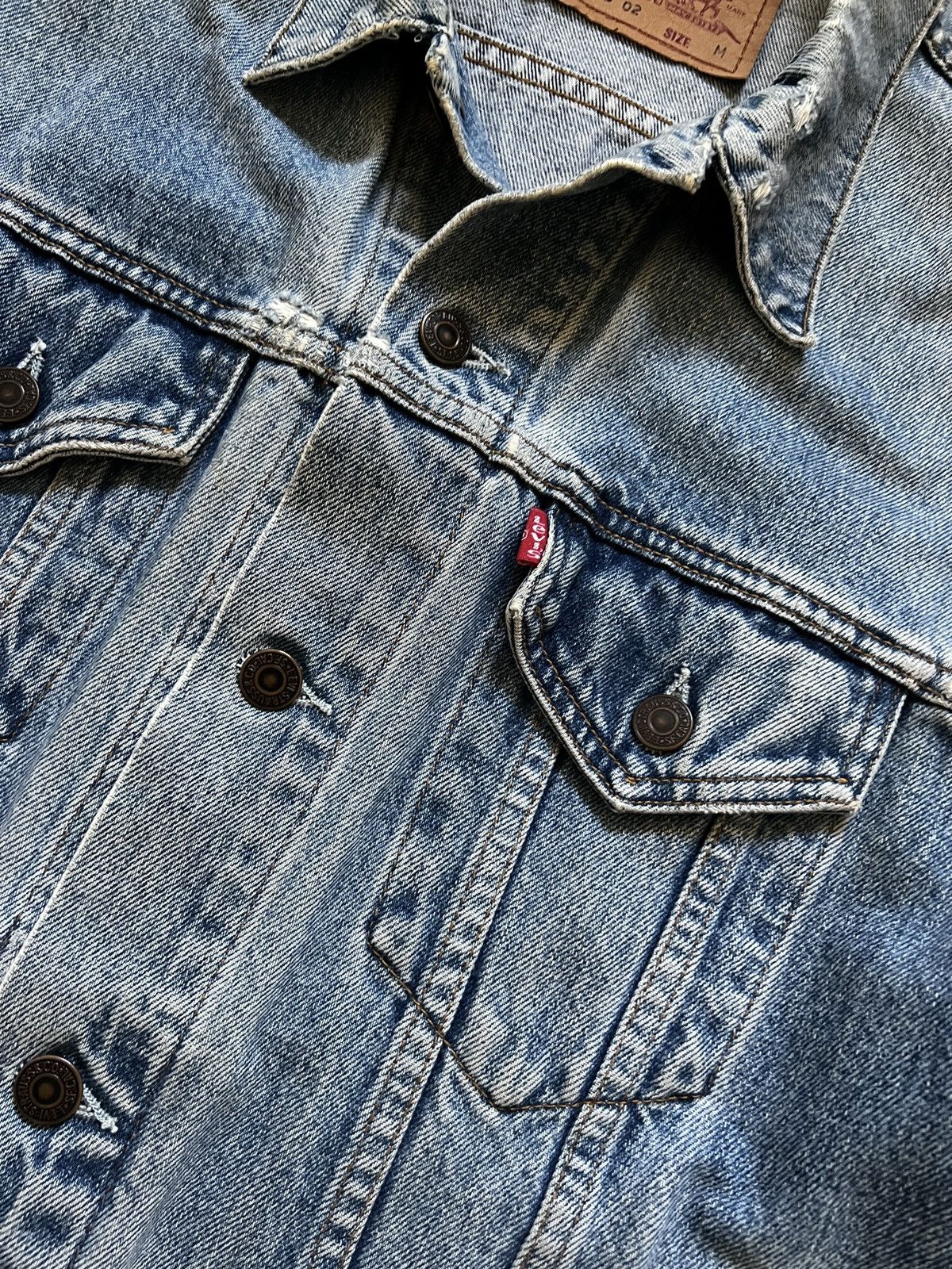 Levi's Vintage Distressed Denim Jacket Size US M / EU 48-50 / 2 - 4 Thumbnail