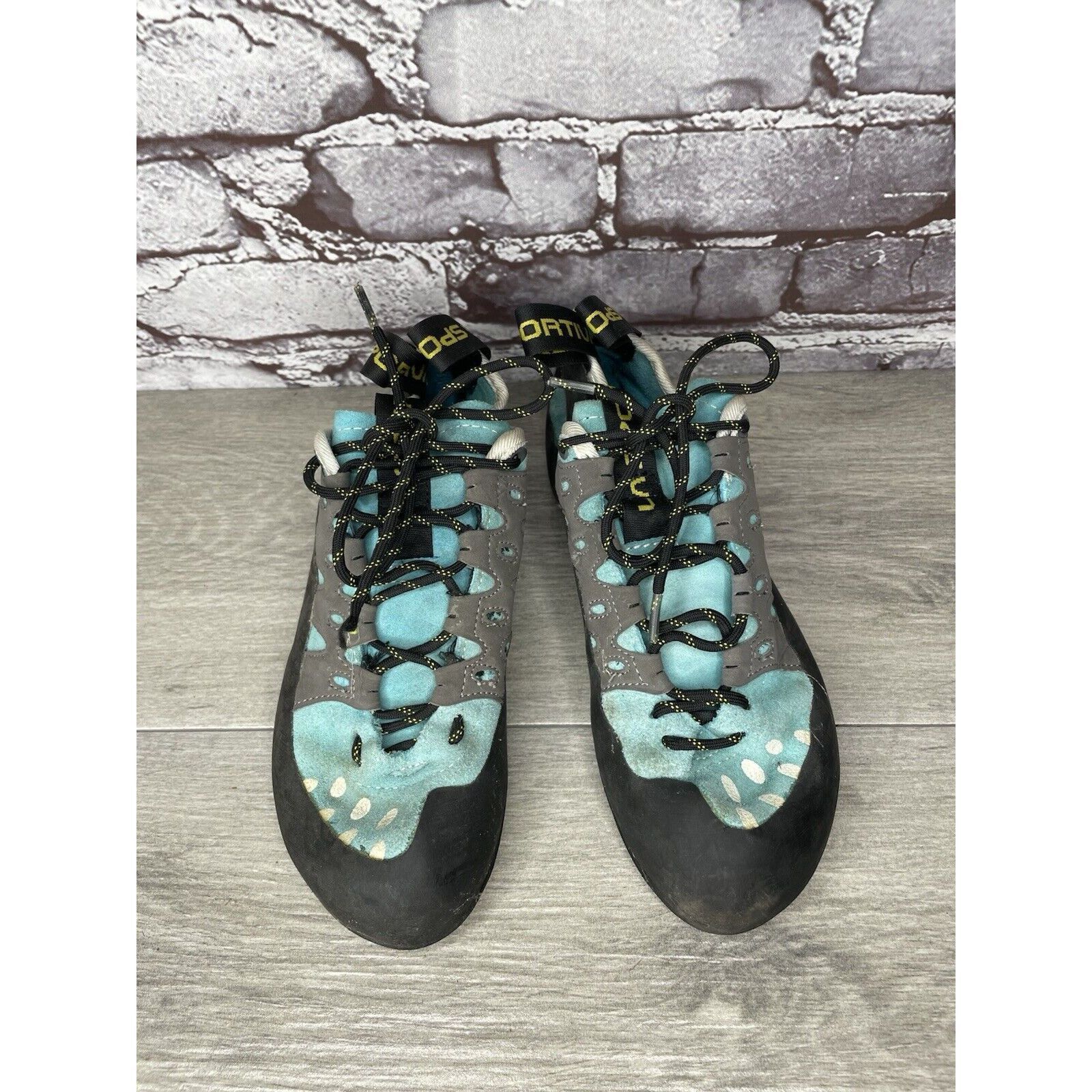 La Sportiva La Sportiva Tarantulace Rock Climbing Blue Gray Lace Up Shoe Size US 6 / EU 39 - 17 Thumbnail