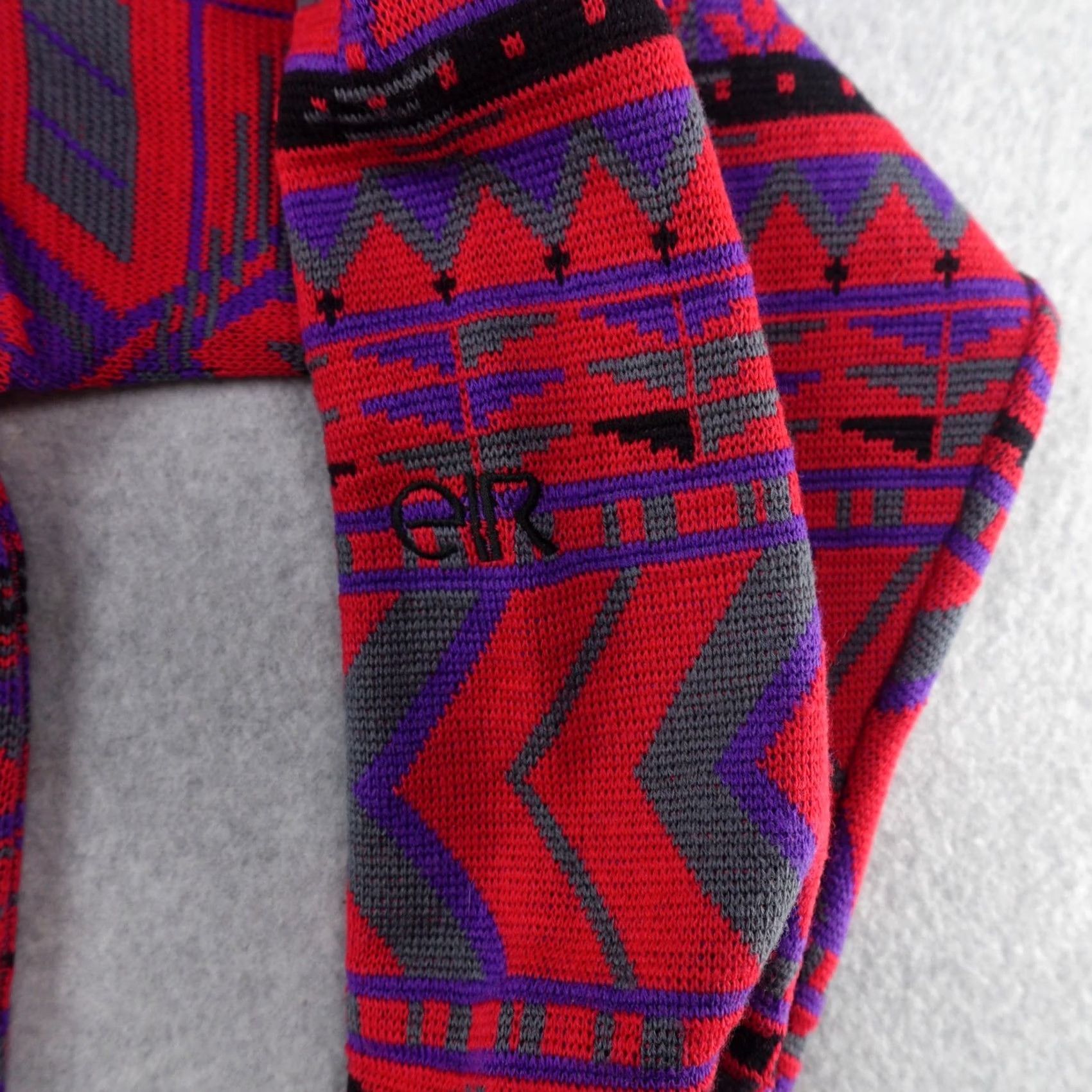 Vintage VINTAGE EIR Sports Sweater Unisex Medium Red Wool Knit Crew Neck Pullover Men Size M Size US M / EU 48-50 / 2 - 4 Thumbnail