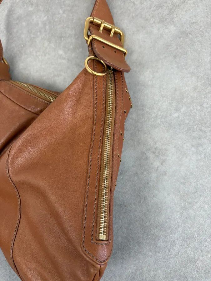 Fendi 2000s Fendi Brown Leather Scalloped Detail Shoulder Bag Size ONE SIZE - 5 Thumbnail