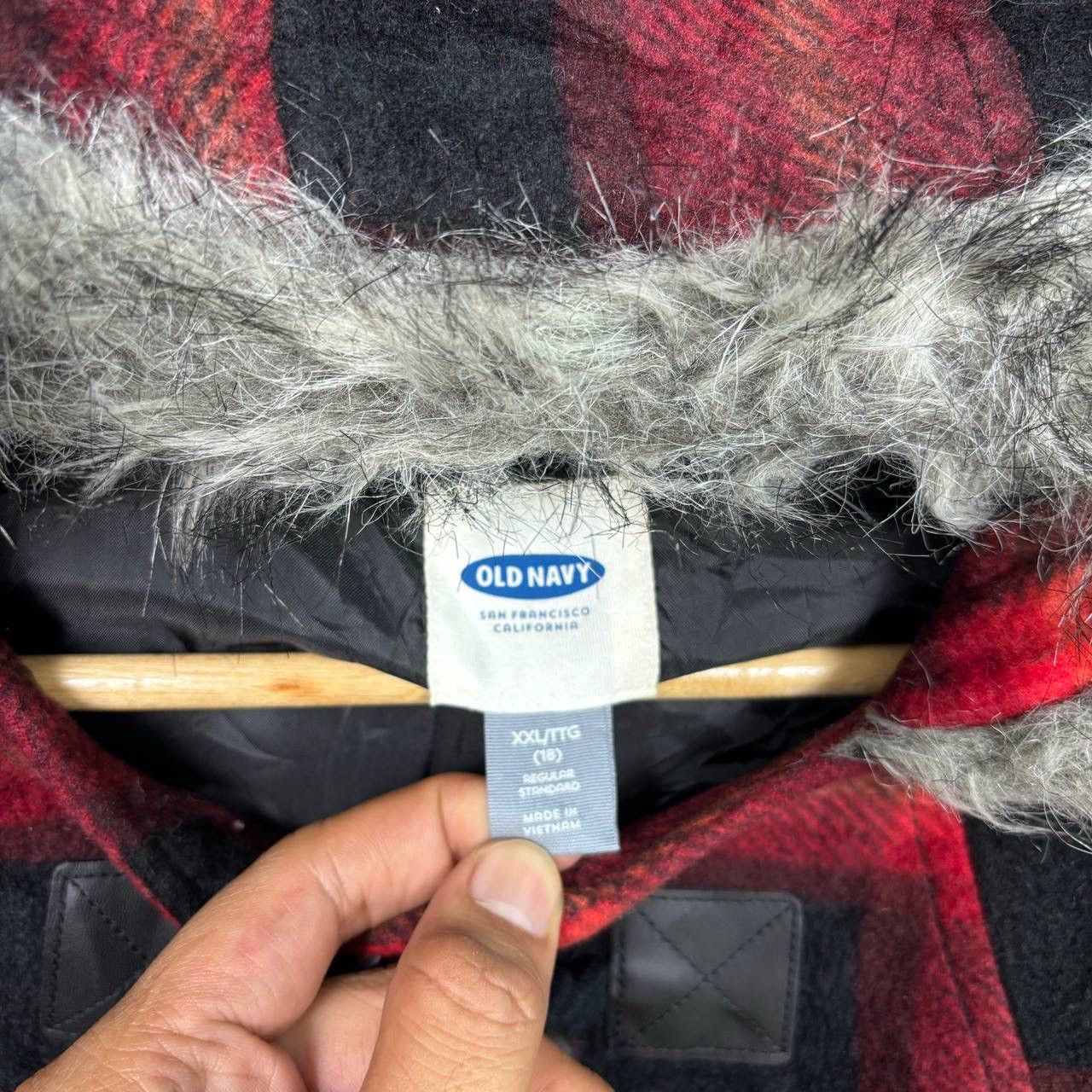Old Navy Vintage Old Navy Buffalo Plaid Cape Jacket Faux Fur Hood Size US S / EU 44-46 / 1 - 4 Thumbnail