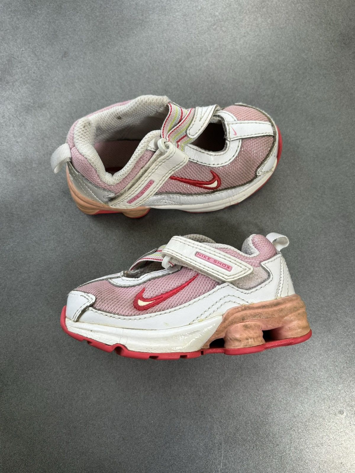 Nike × Vintage 2009 Nike Shox Mary Janes 354946-611 Children Baby Shoes 5C Size US 4 / IT 34 - 1 Thumbnail