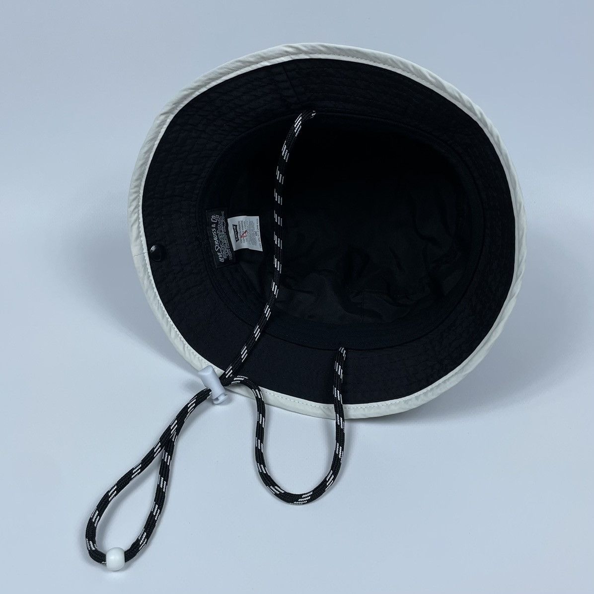 Levi's Levi’s Bucket Hat Size ONE SIZE - 7 Thumbnail
