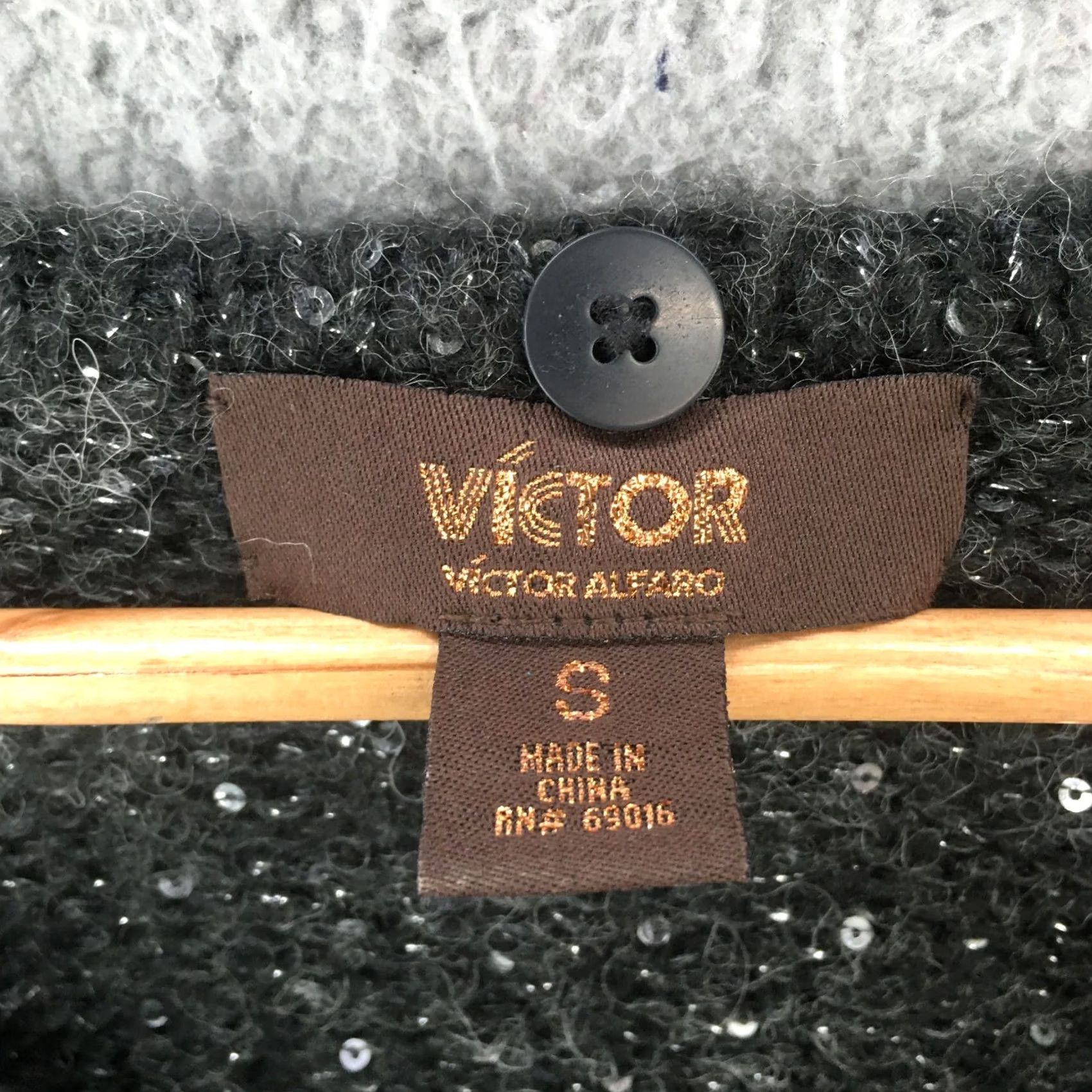 Vintage Victor Alfaro Pullover Sweater Womens S Grey Wool Blend Round Neck Long Sleeves Size S / US 4 / IT 40 - 6 Thumbnail