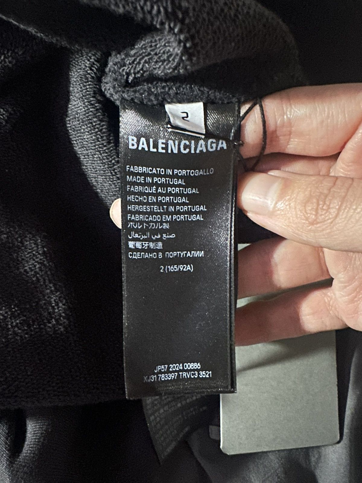 Balenciaga Balenciaga cropped logo distressed graphic hoodie size 2 Size US M / EU 48-50 / 2 - 13 Thumbnail