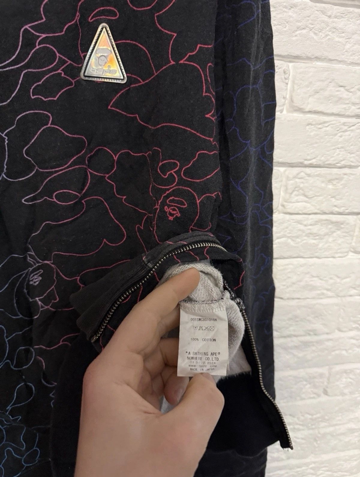 Bape VTG A Bathing Ape Camo Sweatshirt Zip Logo Camouflage Bape Size US L / EU 52-54 / 3 - 9 Thumbnail