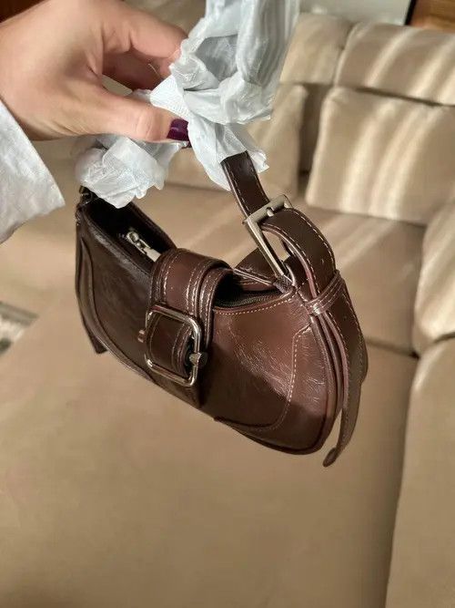 Designer × Japanese Brand Leather Hasp Shoulder Crossbody Bag Size ONE SIZE - 2 Thumbnail