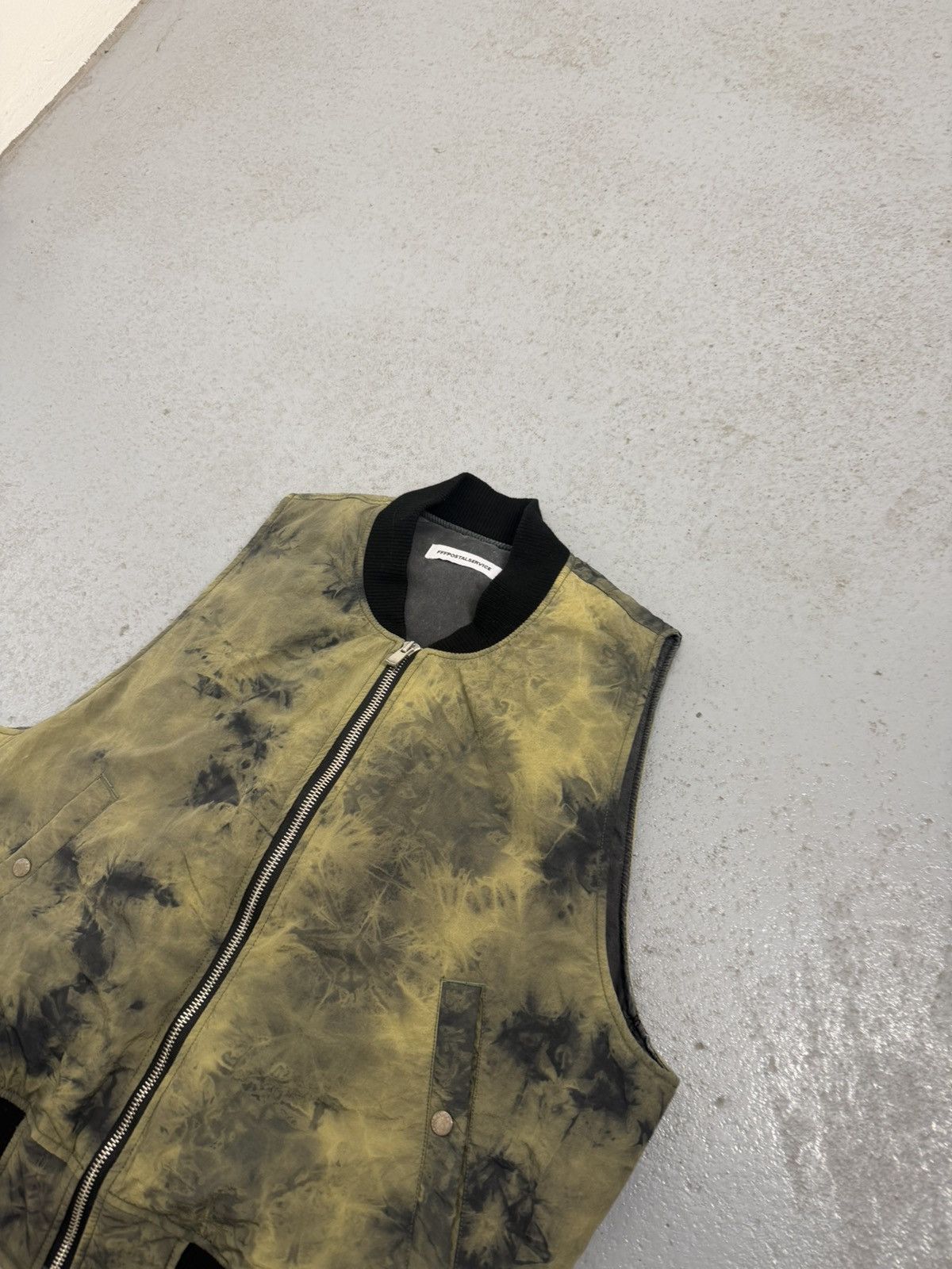 FFFPOSTALSERVICE FFFPostalservice Down Crinkle Vest Size US XL / EU 56 / 4 - 3 Thumbnail