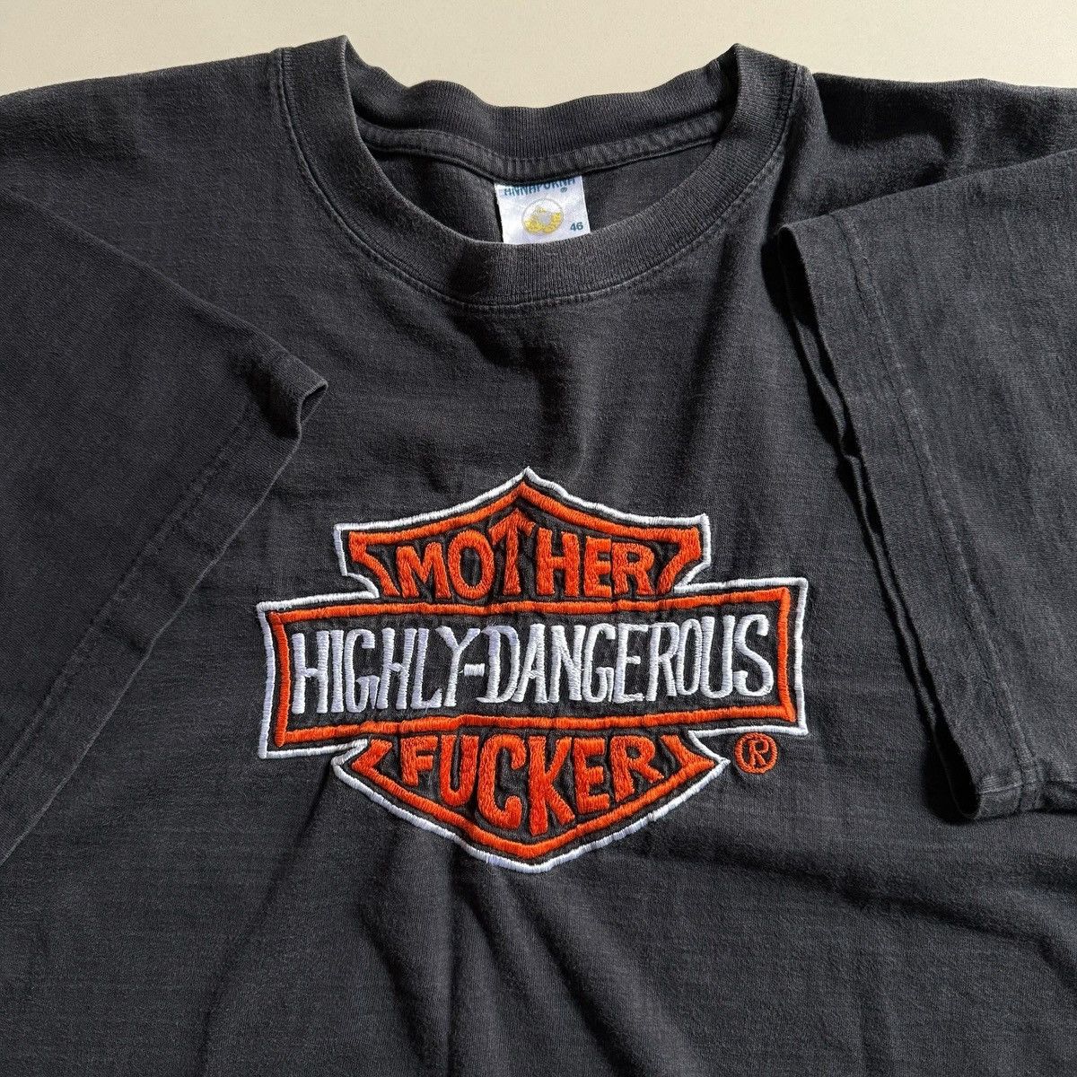 Vintage vintage 2000s mother highly-dangerous fucker t-shirt Size US XL / EU 56 / 4 - 1 Thumbnail