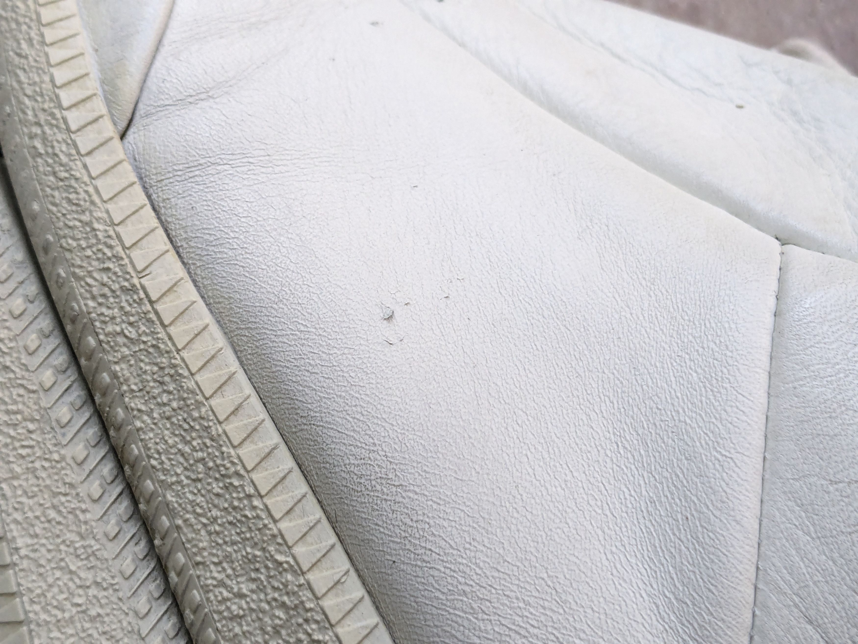 Maison Margiela Maison Margiela Future Low White 9 42 Leather Size US 9 / EU 42 - 11 Thumbnail