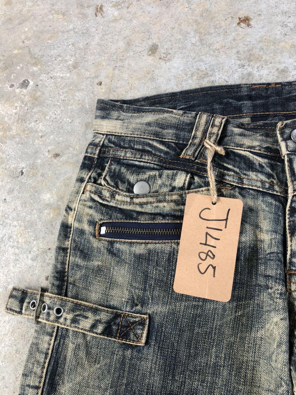 semanticdesign Semantic Design Flared Jeans Multipocket Mudwash Distressed Size US 30 / EU 46 - 14 Thumbnail