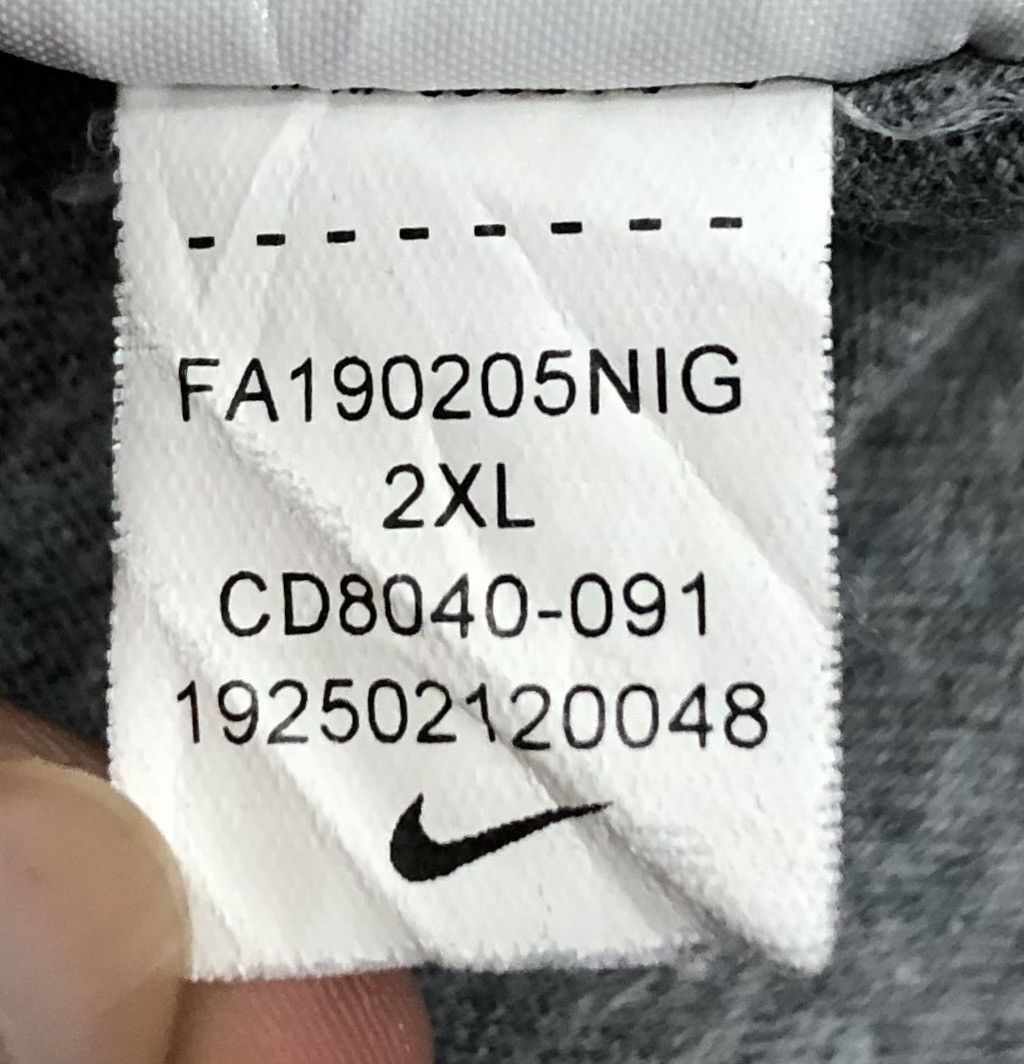Nike The Nike Tee Nike Sportswear T-Shirt Size US XXL / EU 58 / 5 - 14 Thumbnail