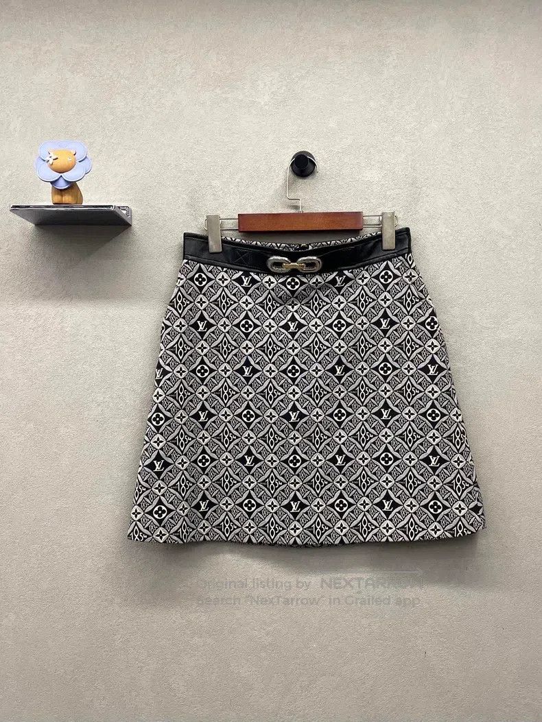 Louis Vuitton Louis Vuitton 1854 Series Full Print A-Line Mini Skirt Size 39" - 1 Thumbnail
