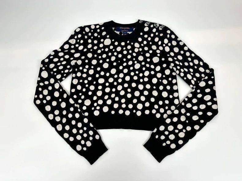 Louis Vuitton Louis Vuitton Polka-dot knit sweater Size US S / EU 44-46 / 1 - 1 Thumbnail