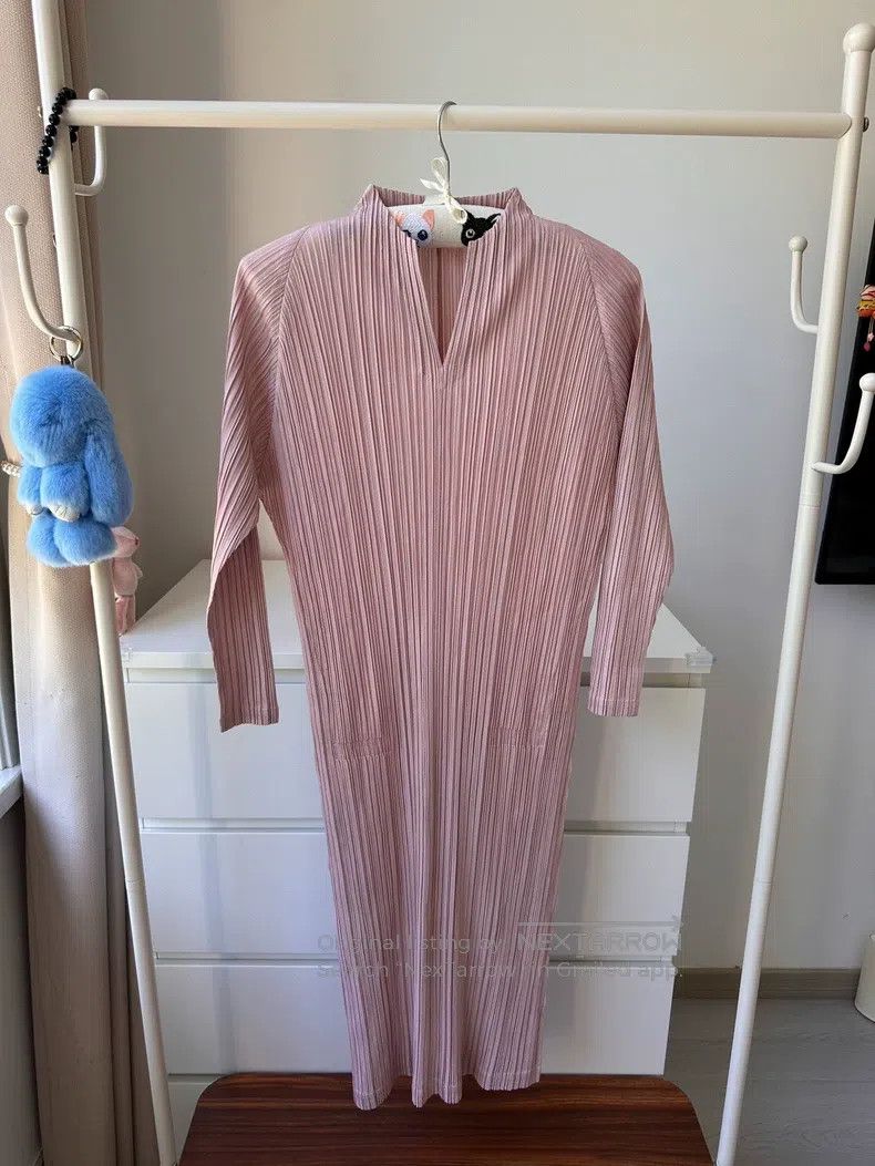 Issey Miyake Issey Miyake Pink Dress Size M / US 6-8 / IT 42-44 - 1 Thumbnail