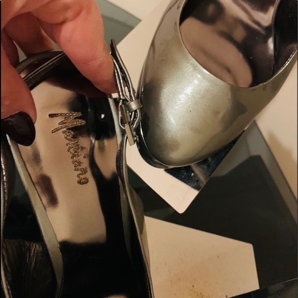 Other 💲💲SALE💲💲 Marciano Sandals in Pewter size 9.5 Size US 9.5 / IT 39.5 - 4 Thumbnail