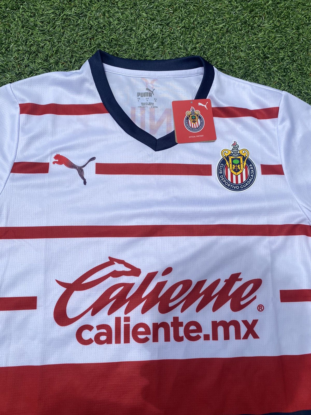 Puma × Vintage Chivas 23/24 Away Kit New Size US L / EU 52-54 / 3 - 2 Thumbnail