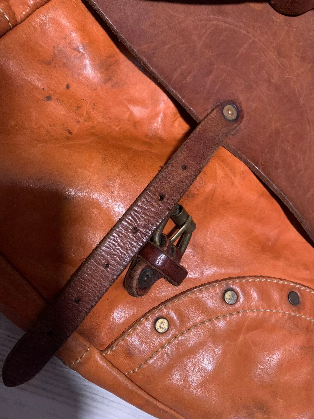 RRL Ralph Lauren RRL Classic Leather Distressed Crossbody Size ONE SIZE - 6 Thumbnail