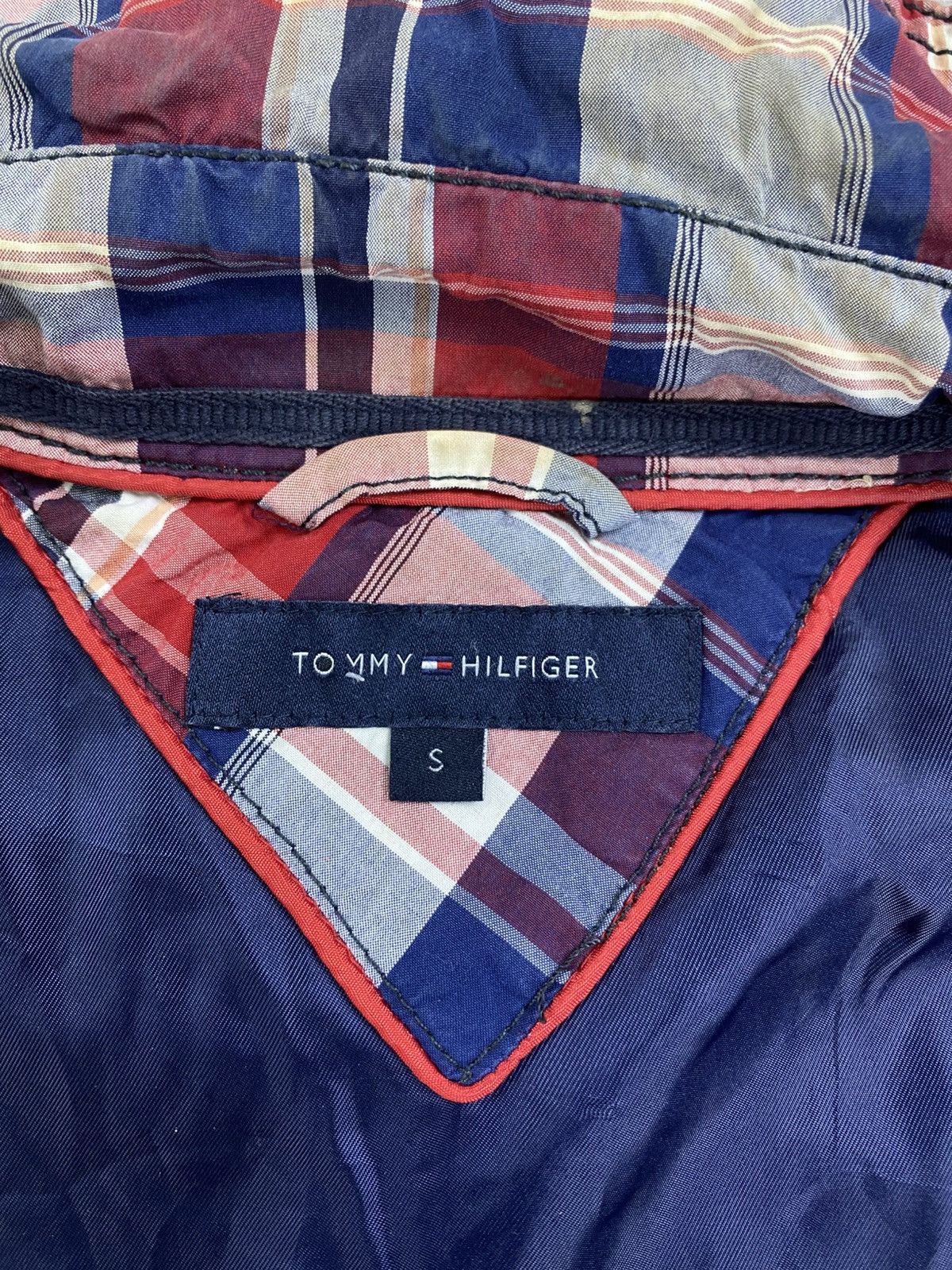Japanese Brand × Tommy Hilfiger × Vintage Vintage Tommy Hilfiger Checked Jacket Size US M / EU 48-50 / 2 - 11 Thumbnail