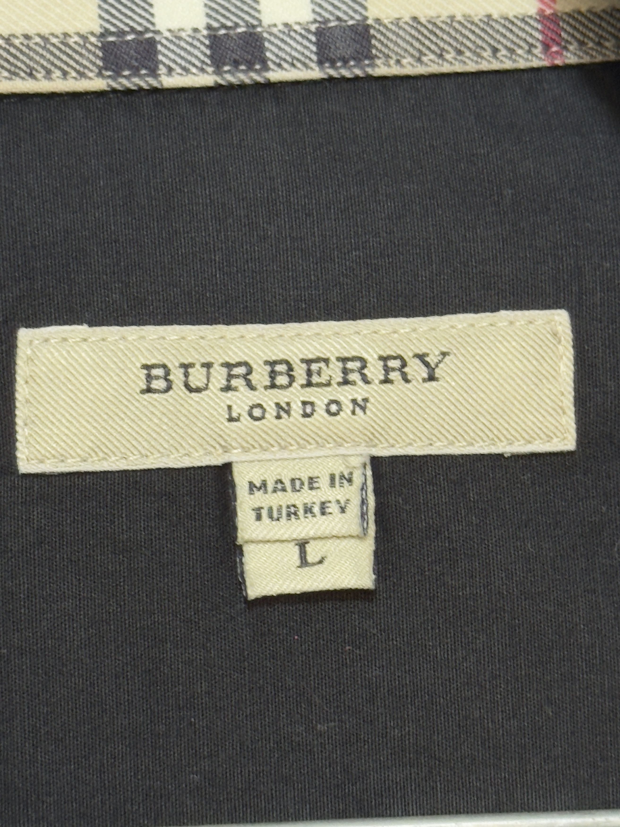 Burberry 🔥 novacheck cuff and collar Burberry london shirt black L Size US L / EU 52-54 / 3 - 8 Thumbnail