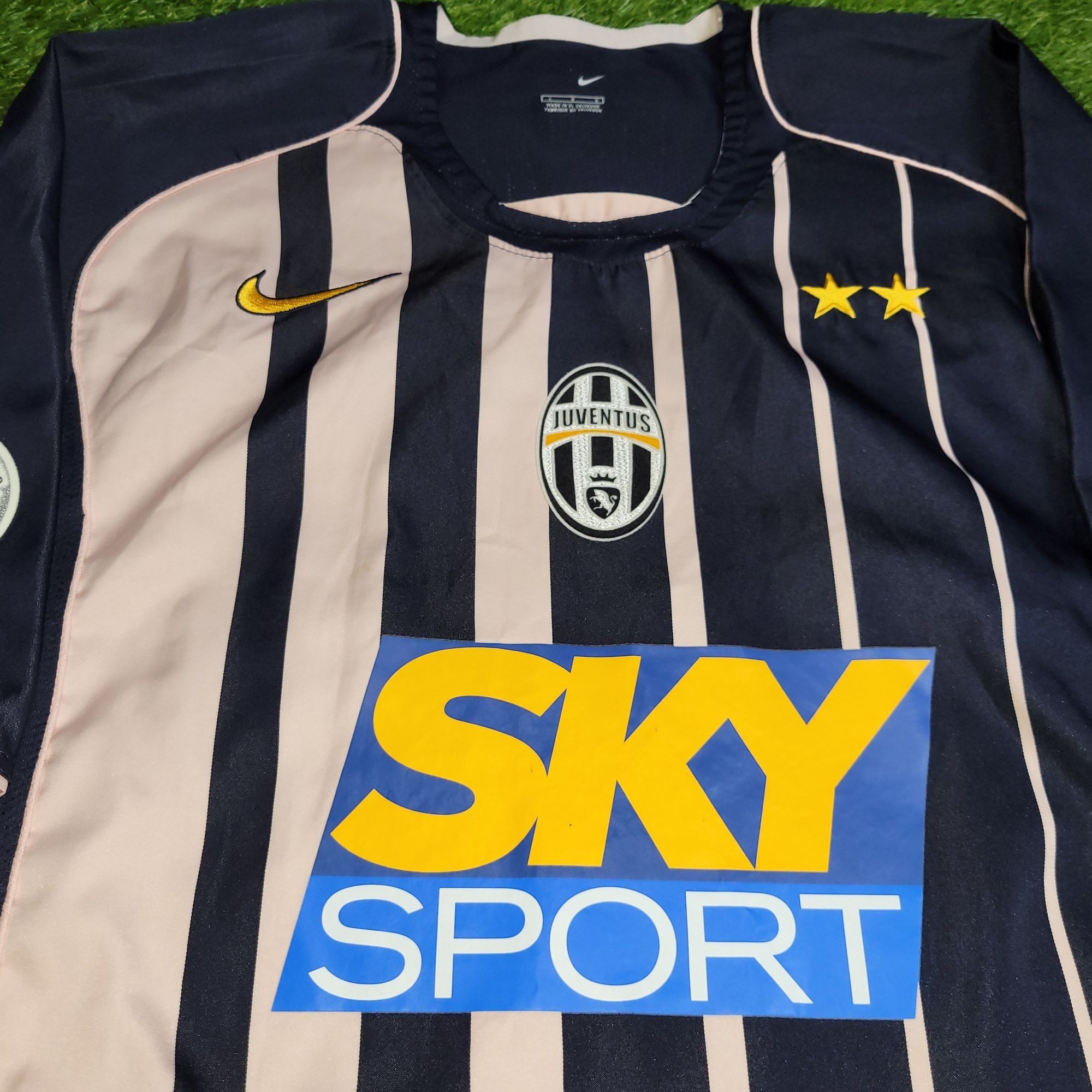 Ibrahimovic Juventus 2004 2005 Away Soccer Jersey Shirt L