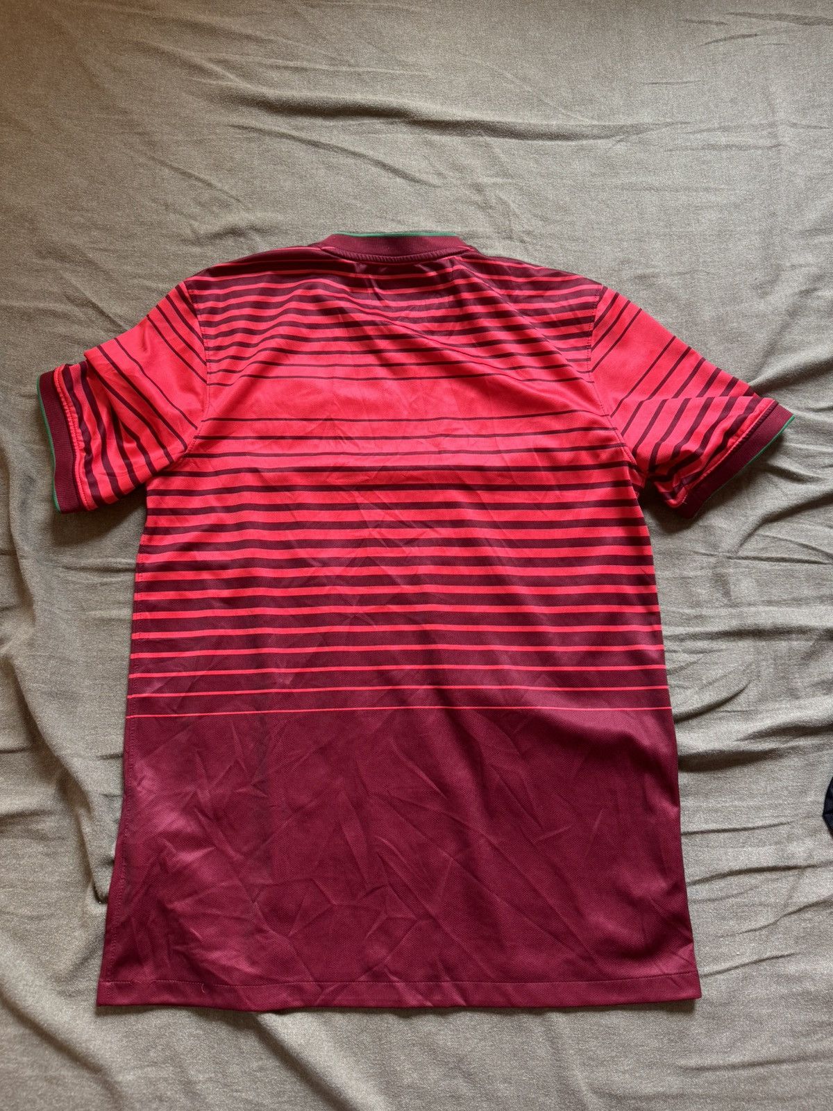 Nike Portugal Jersey 2014 Size US M / EU 48-50 / 2 - 2 Thumbnail