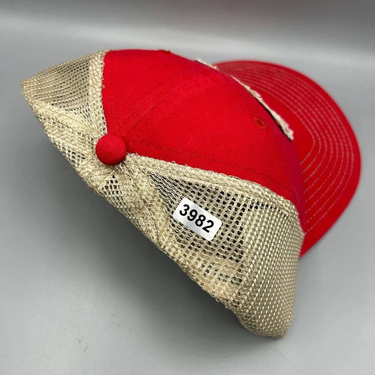 Other Wisconsin Badgers Trucker Hat Embroidered Fanatics SnapBack Size ONE SIZE - 8 Thumbnail