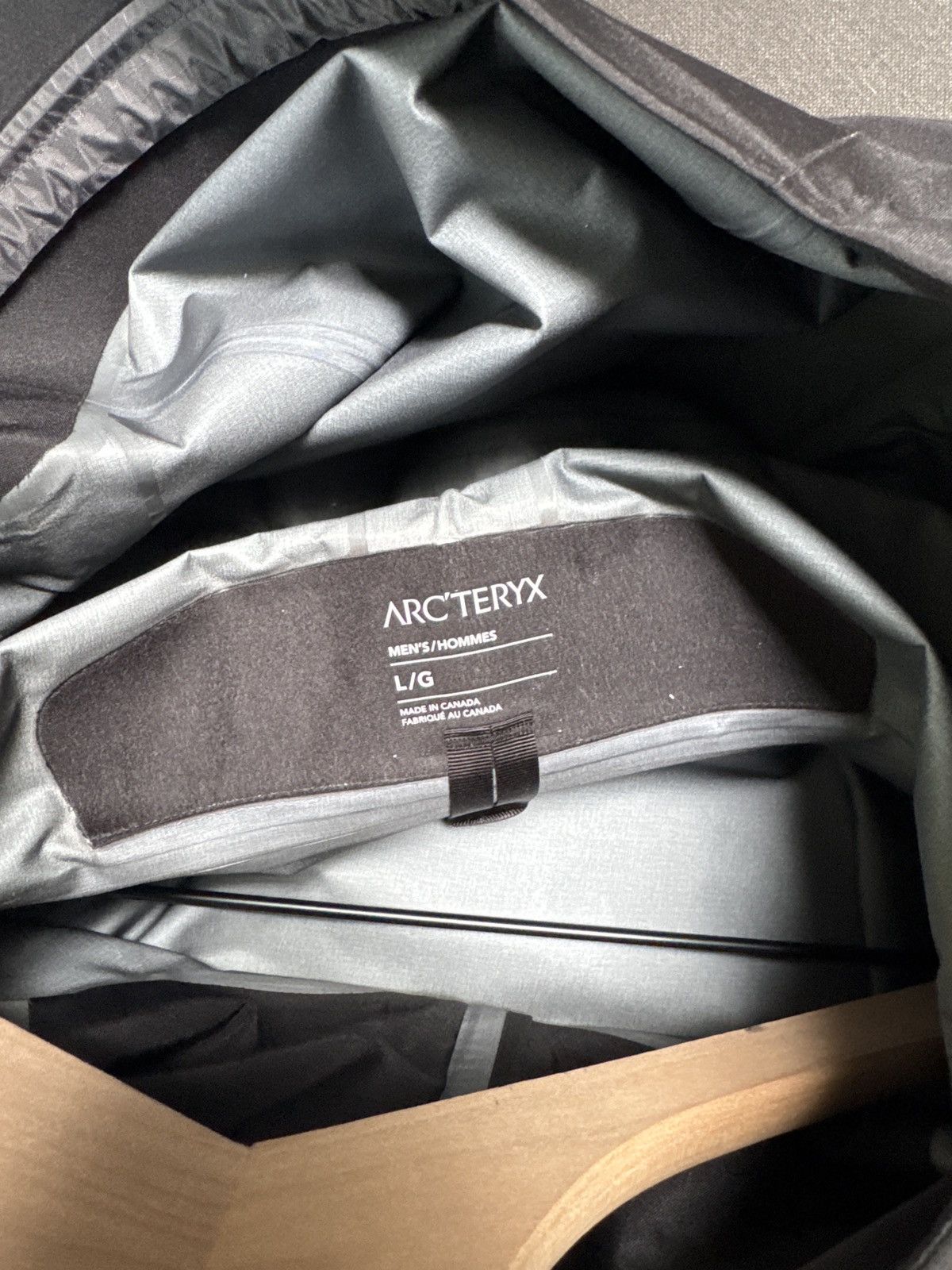 Arc'teryx 24k alpha sv Size US L / EU 52-54 / 3 - 6 Thumbnail