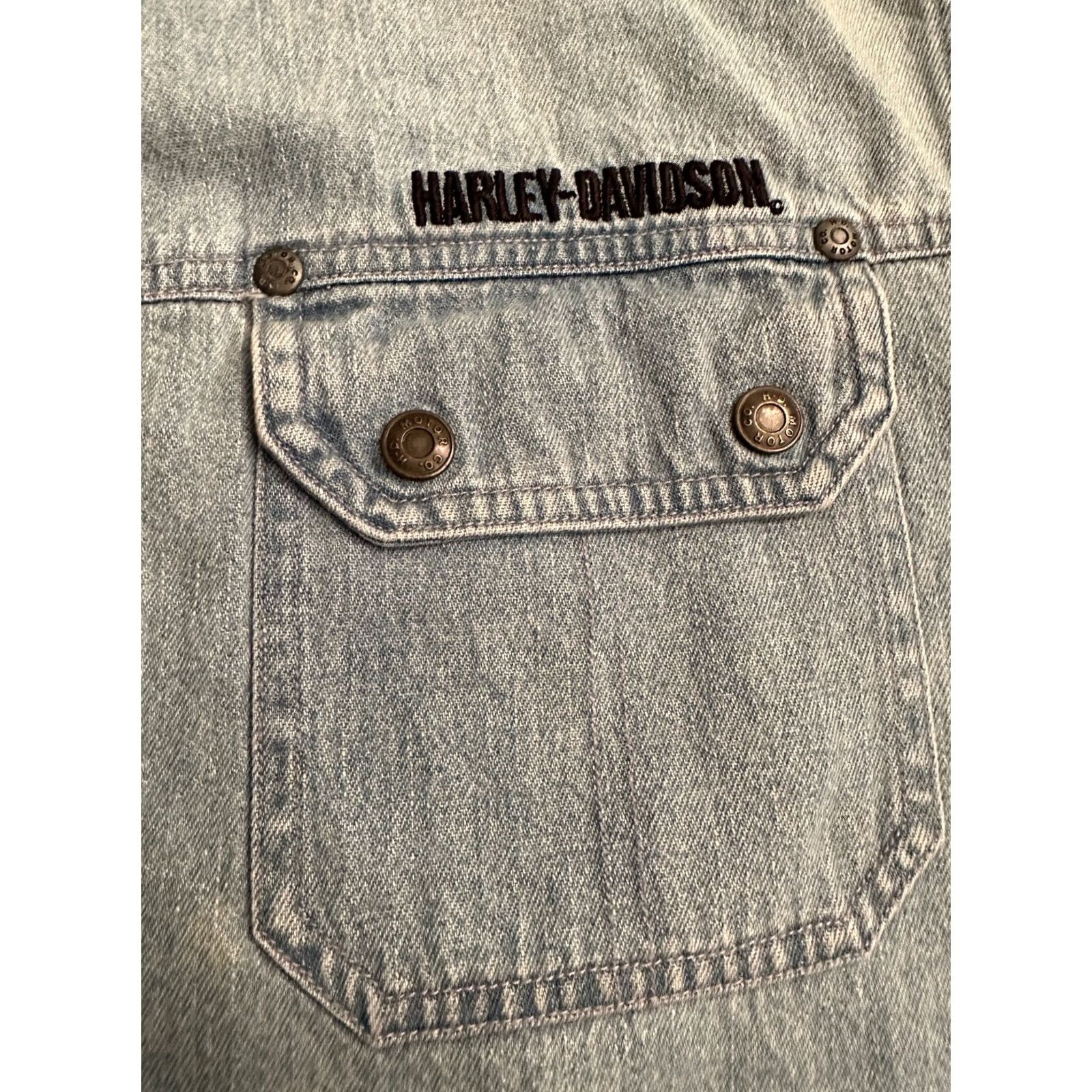 Harley Davidson VINTAGE Harley-Davidson Short Sleeve Button-Up Shirt Denim Blue Women's Sz 1W Size XS / US 0-2 / IT 36-38 - 3 Thumbnail