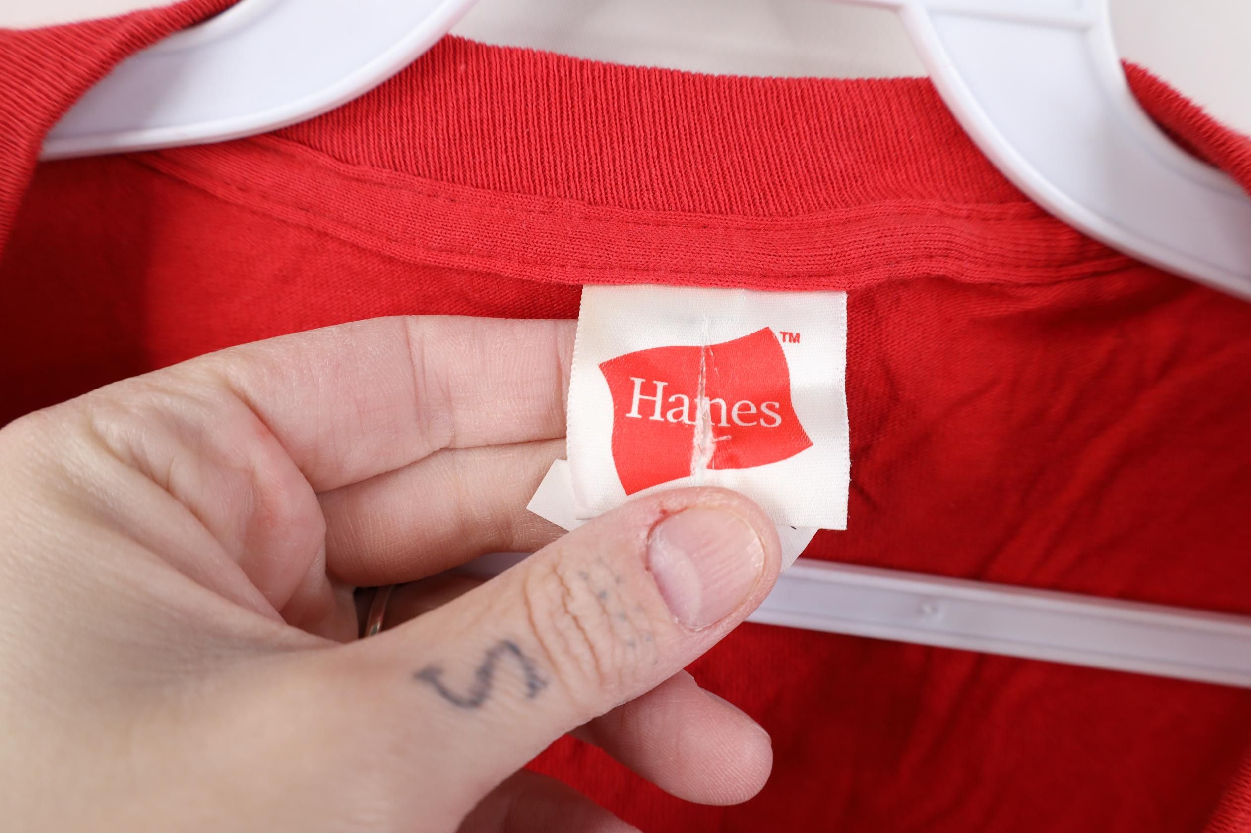 Hanes Deadstock Vintage 90s Y2K Hanes Cotton Pocket T-Shirt Red Size US XXL / EU 58 / 5 - 6 Thumbnail