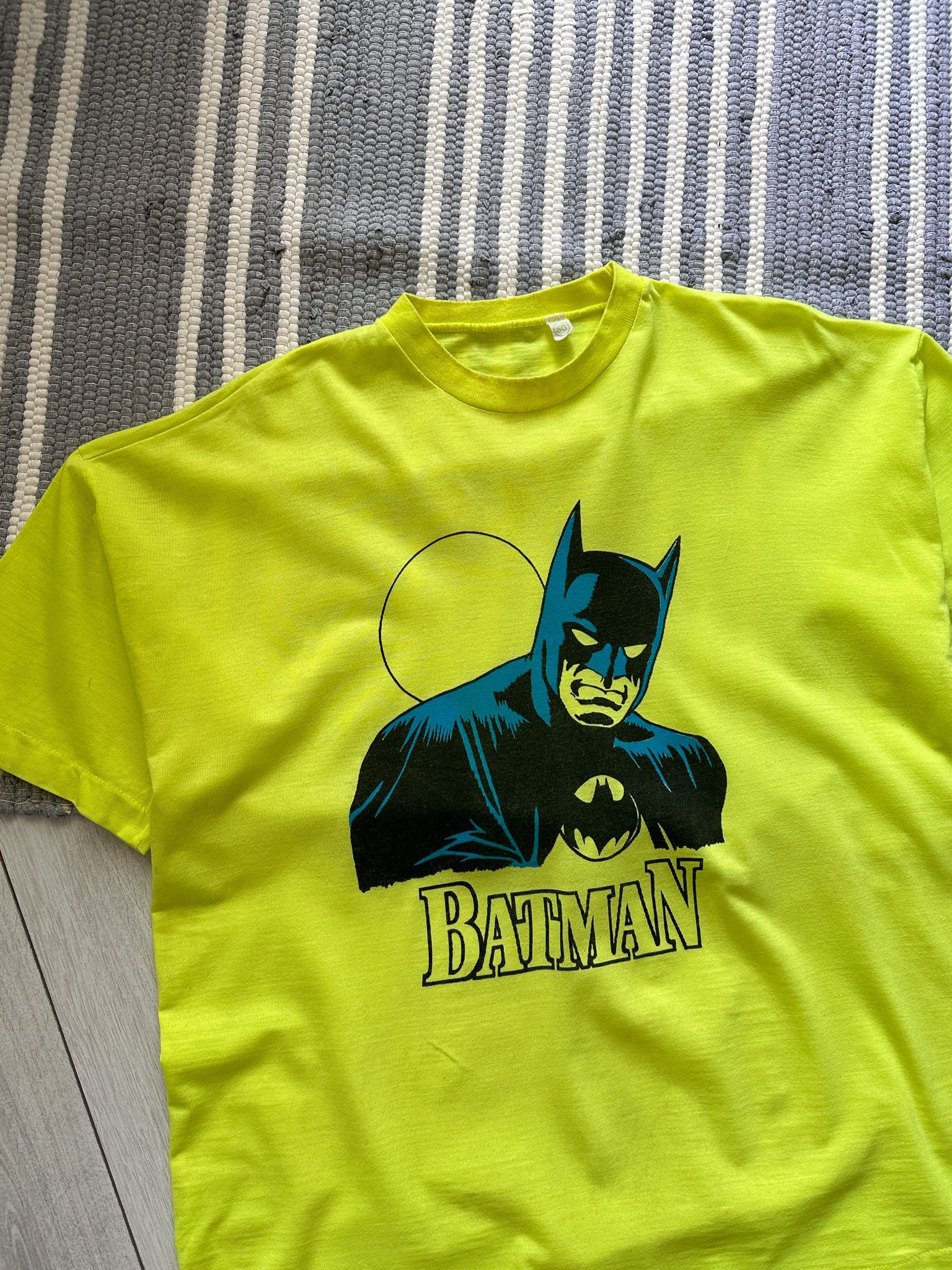 DC Comics Vintage 90s Batman Tee Size US L / EU 52-54 / 3 - 4 Thumbnail