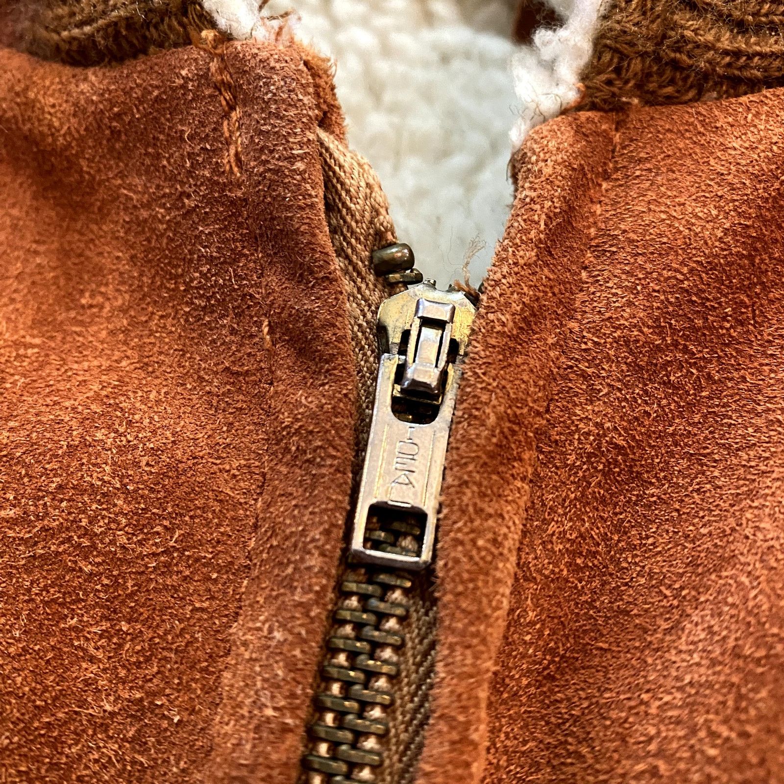 Vintage Vintage 70s Western Suede Cowhide Sherpa Lined Hoodie Jacket Size US M / EU 48-50 / 2 - 5 Thumbnail