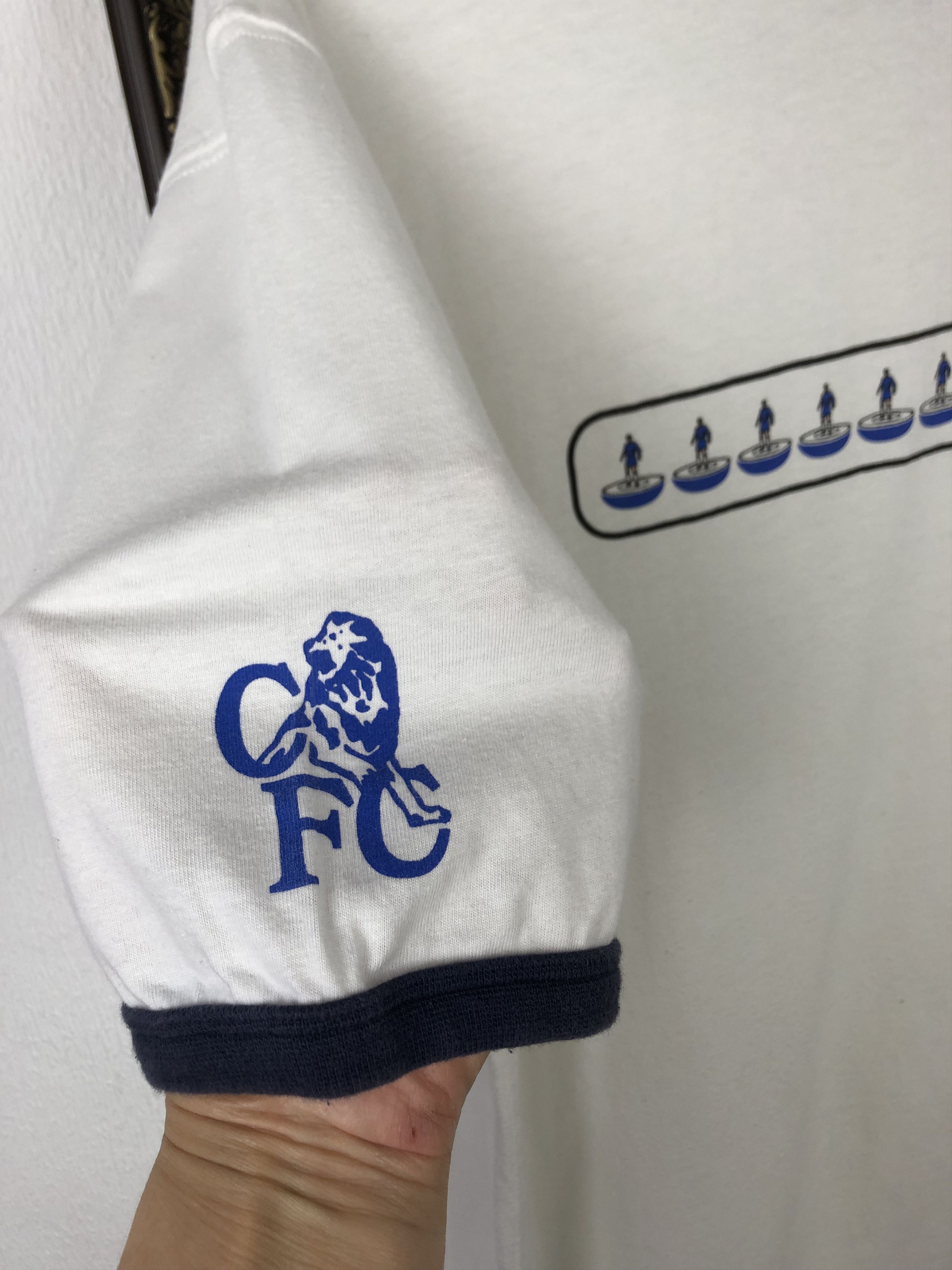 Vintage Vintage Blue Flag Chelsea Football Shirt Soccer Tee Hype Size US L / EU 52-54 / 3 - 3 Thumbnail
