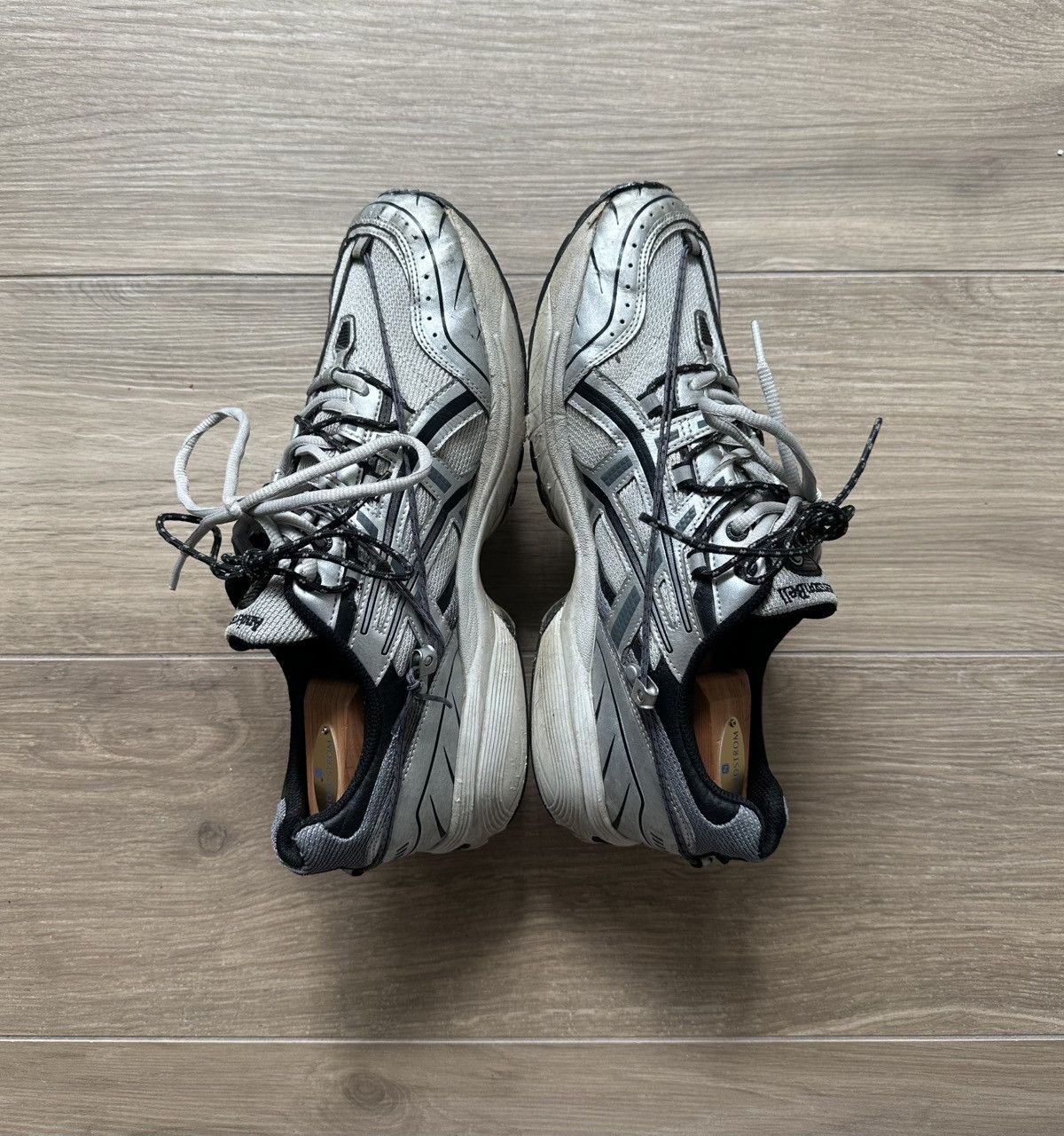 Andersson Bell × Asics Andersson Bell x ASICS GEL-1090 Glacier Grey Silver Size US 10.5 / EU 43-44 - 2 Thumbnail
