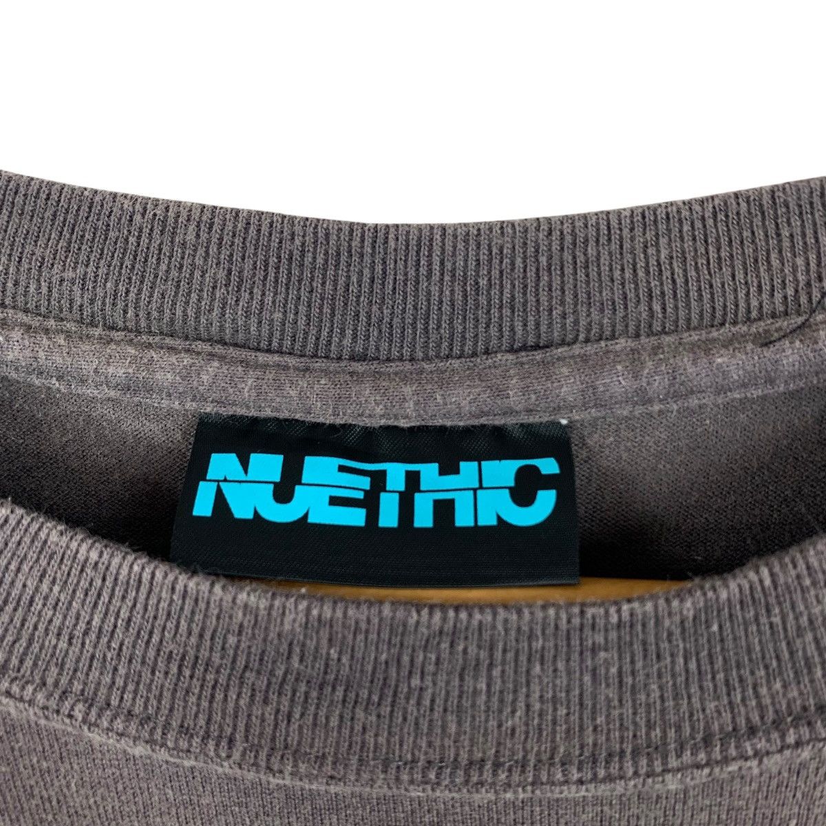 Japanese Brand Vintage NUETIC japanesebrand tees Size US L / EU 52-54 / 3 - 3 Thumbnail