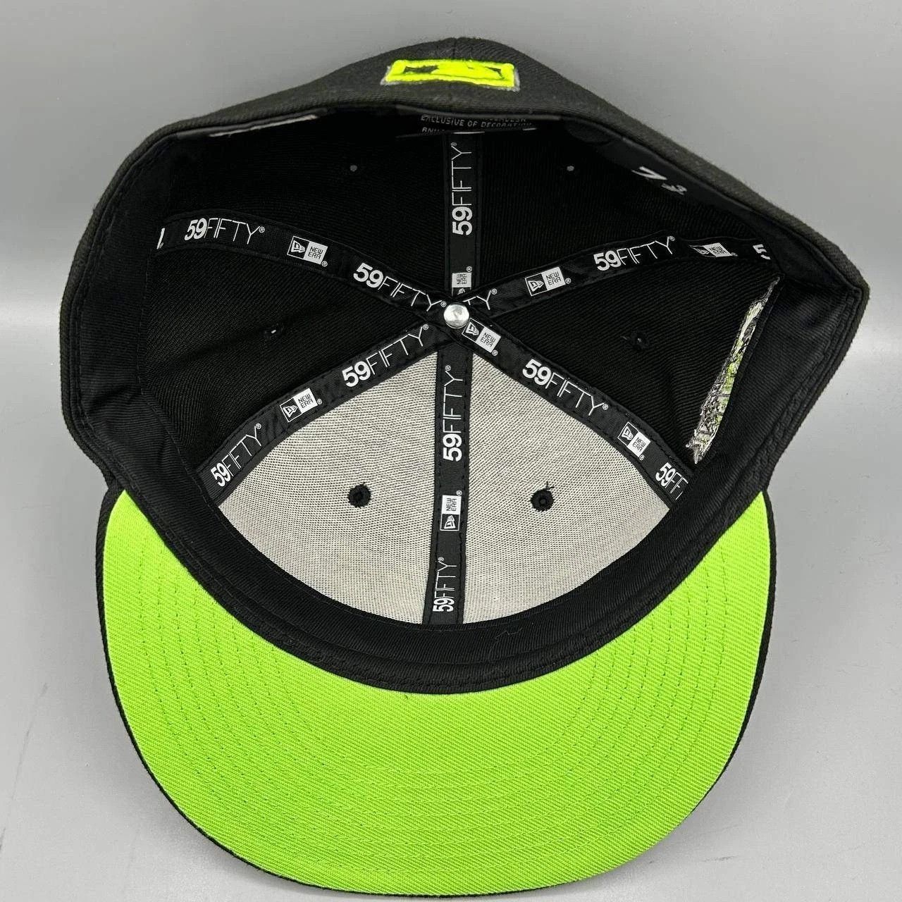 New Era Tampa Bay Devil Rays Hat Men 7 3/8 Black Green MLB Fitted Size ONE SIZE - 2 Thumbnail