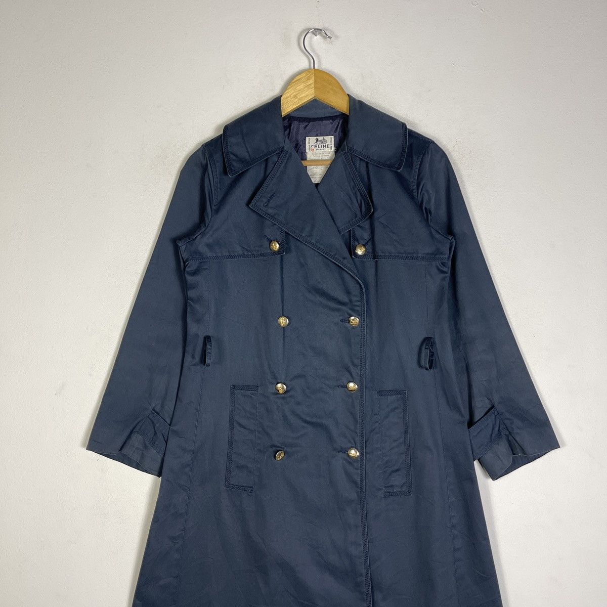 Celine 70S CELINE PARIS CARRIAGE LOGO TRENCH COAT WITH GOLD BUTTONS Size S / US 4 / IT 40 - 4 Thumbnail