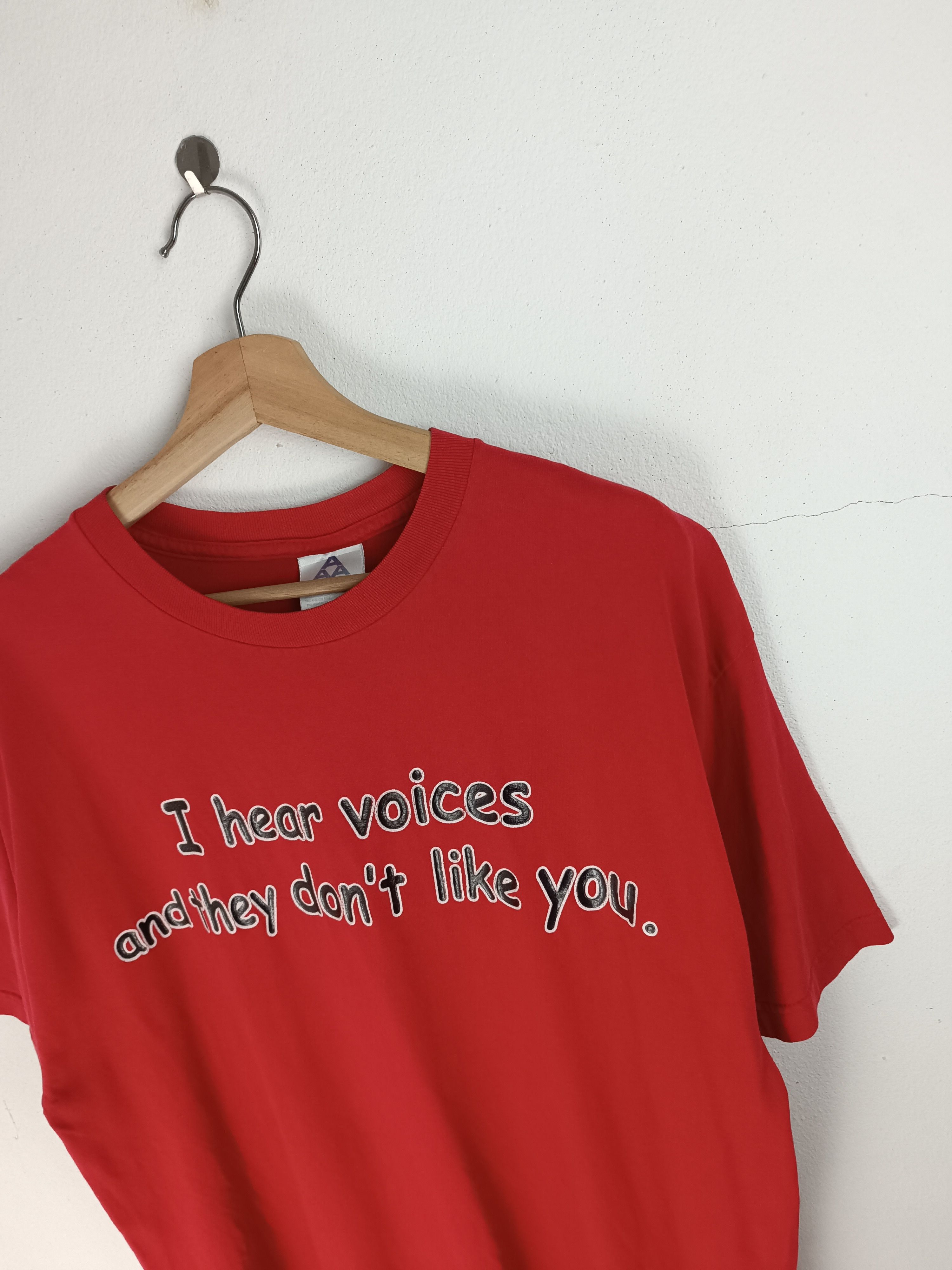 Other VINTAGE Y2K ADULT HUMOR "I HEAR VOICES" QUOTES FUNNY TEE Size US XL / EU 56 / 4 - 8 Thumbnail
