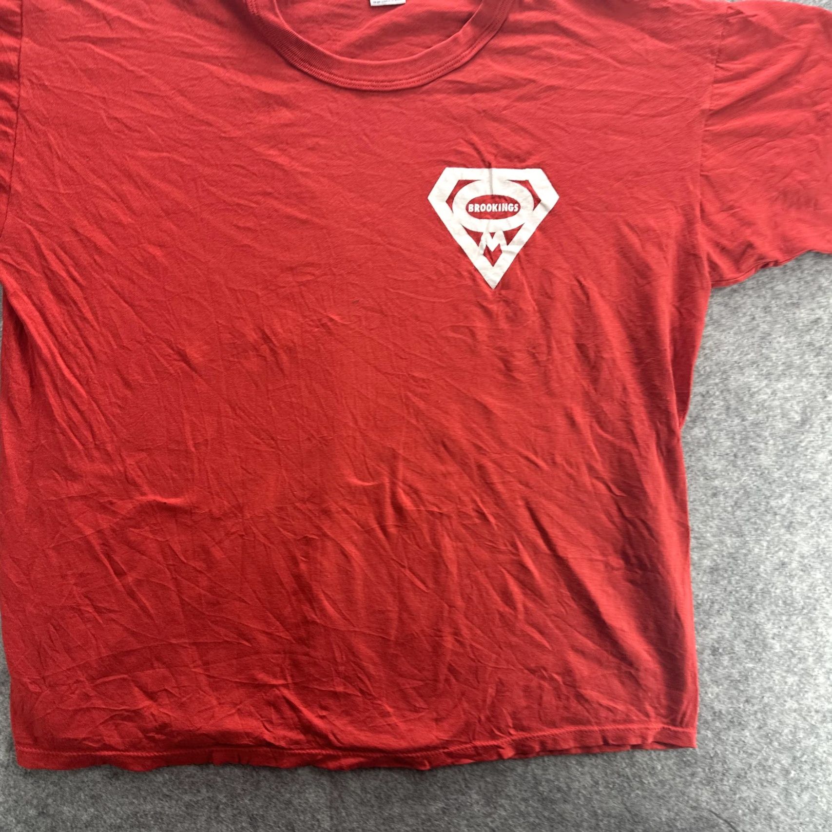 Russell Athletic VINTAGE Russell Athletic Shirt Mens XL Red Brookings Logo 90s Tee T-Shirt Superman DC Universe Graphic Print Crew Neck Short Sleeve Reg Mens Size US XL / EU 56 / 4 - 4 Thumbnail