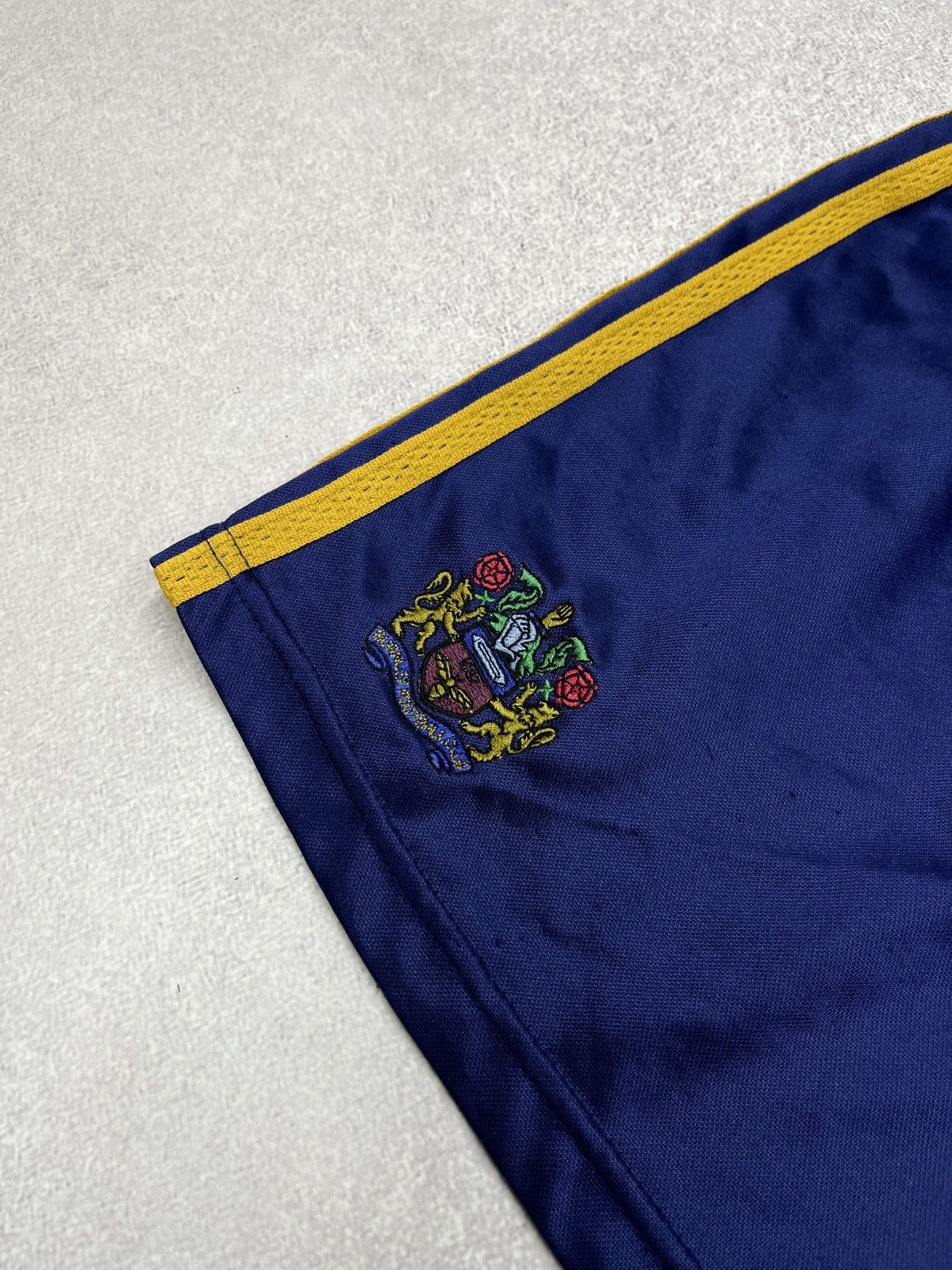 Adidas Vintage Adidas FC Burnley Football Shorts Navy Y2K Soccer Size US 32 / EU 48 - 4 Thumbnail