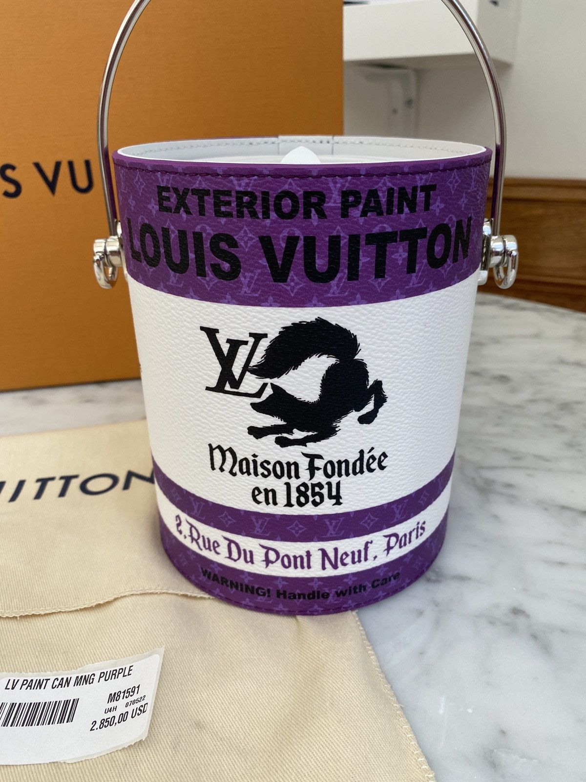 Louis Vuitton Louis Vuitton Paint Can Bucket Leather Bag FW22 Runway Size ONE SIZE - 1 Preview