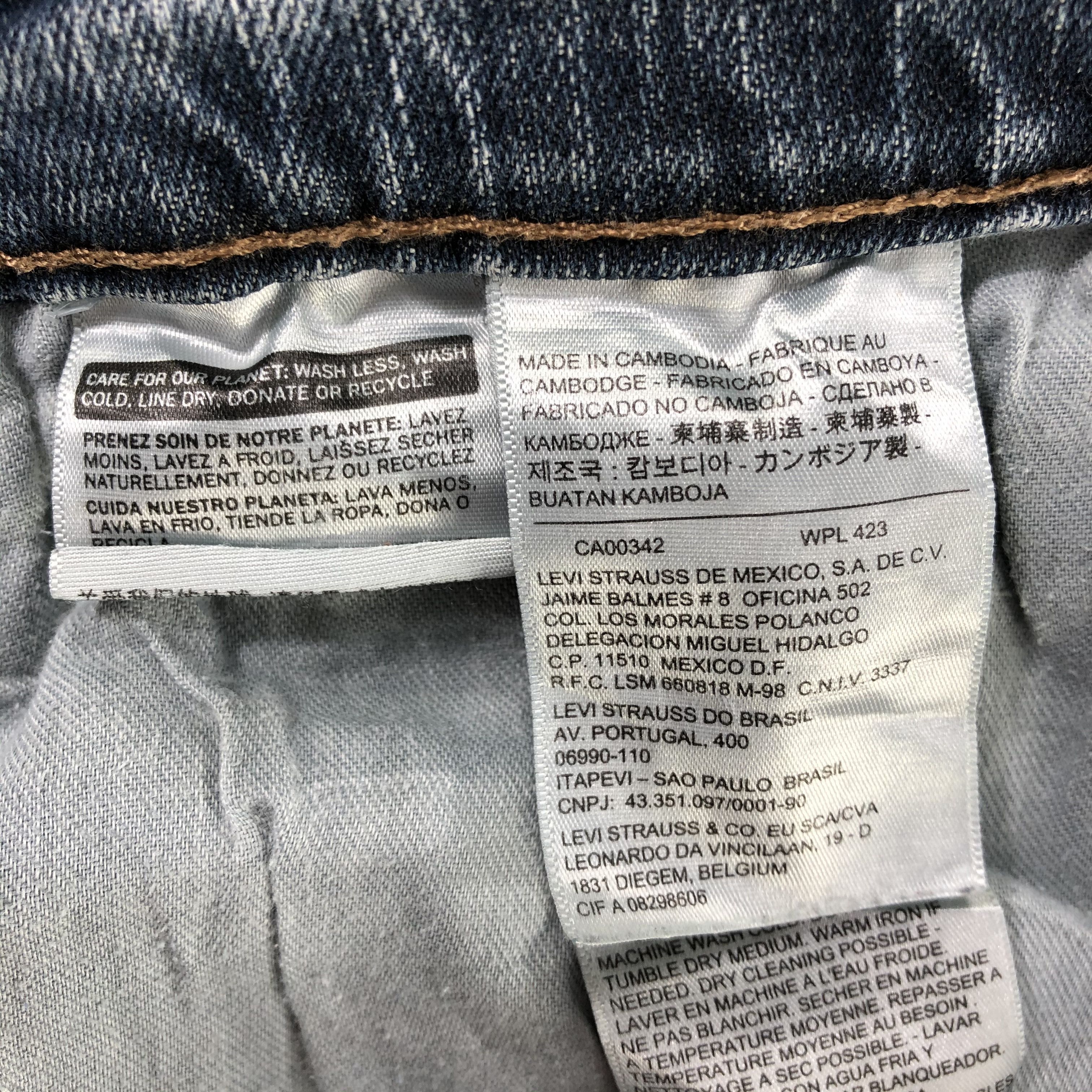 Levi's Vintage Levi's 514 Jeans Faded Blue Denim KJ1422 Size US 31 - 14 Thumbnail